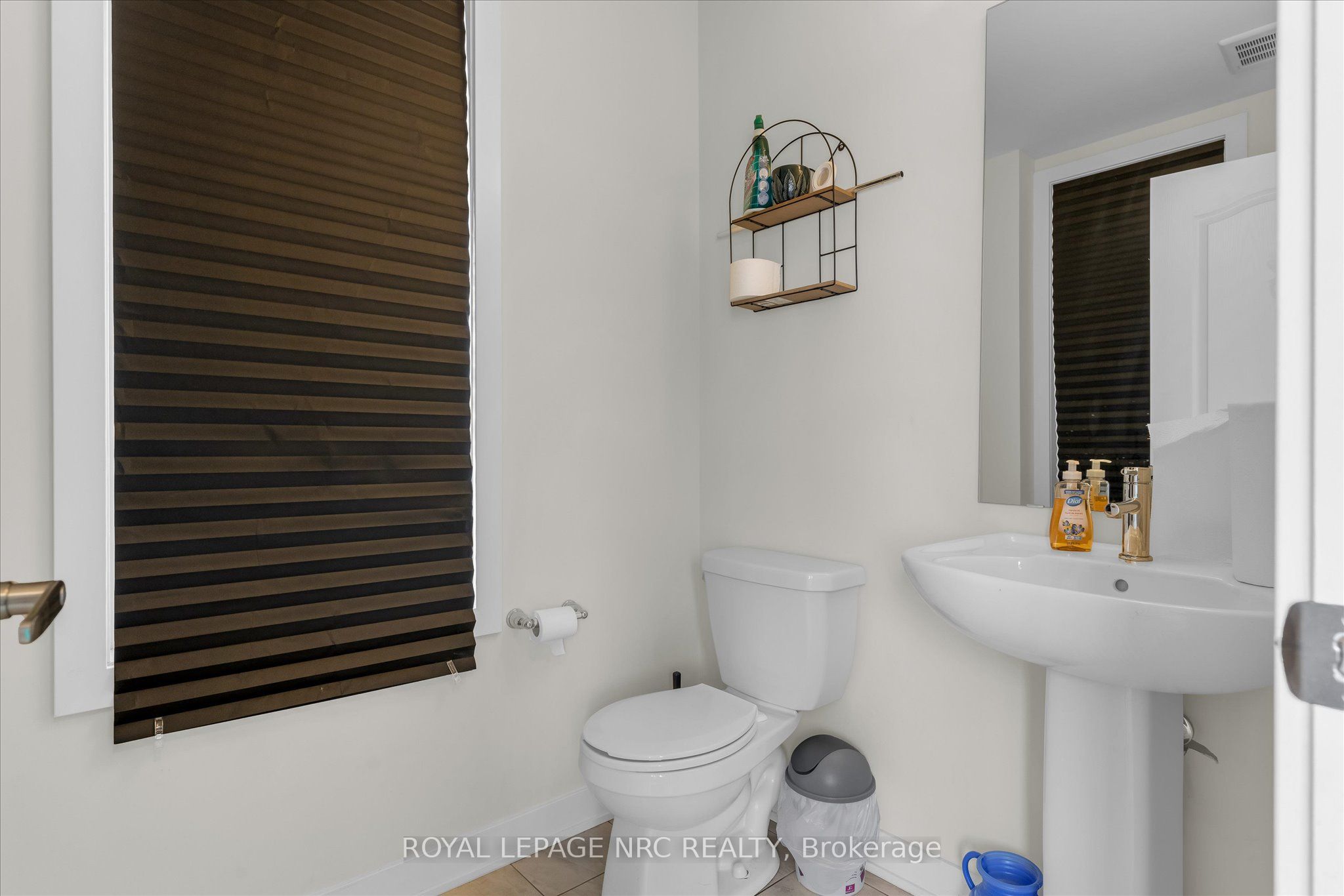 8 Downriver Drive, Welland, ON L3B 0M5 photo 5