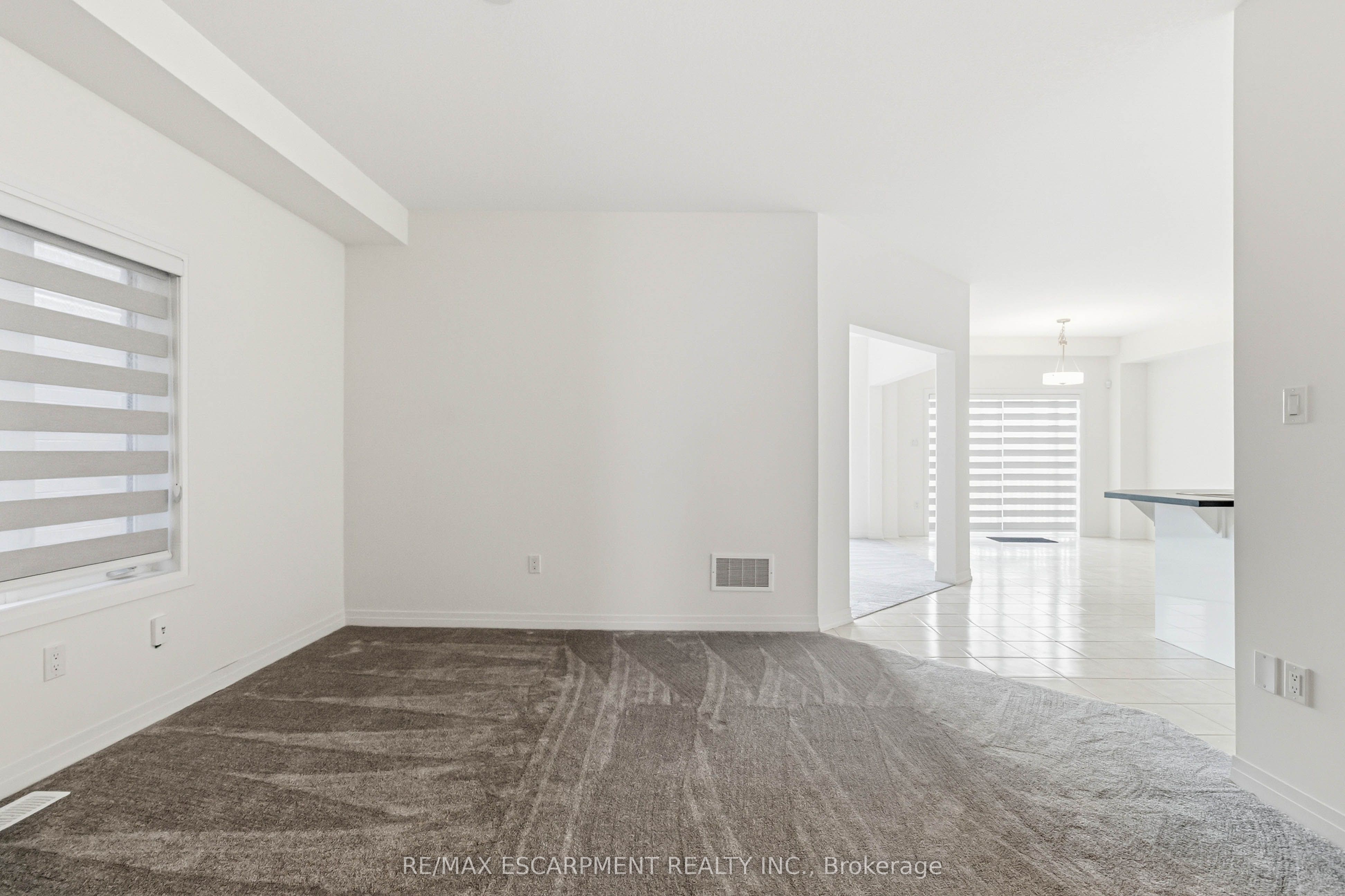 126 Hitchman Street, Brant, ON N3L 0N6 photo 5