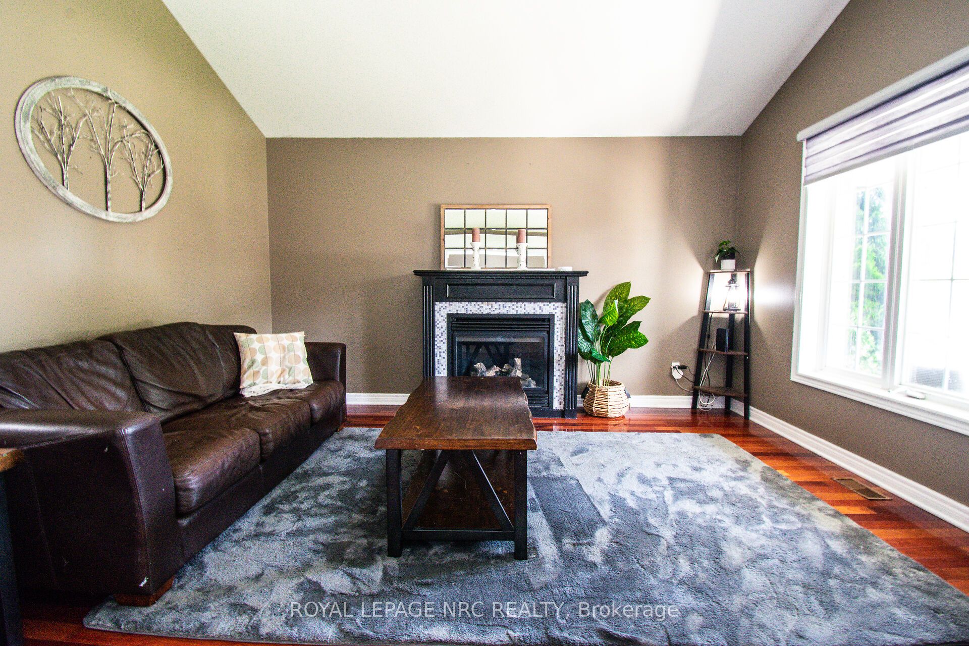 15 Arlene Street, St. Catharines, ON L2S 4C9 photo 4