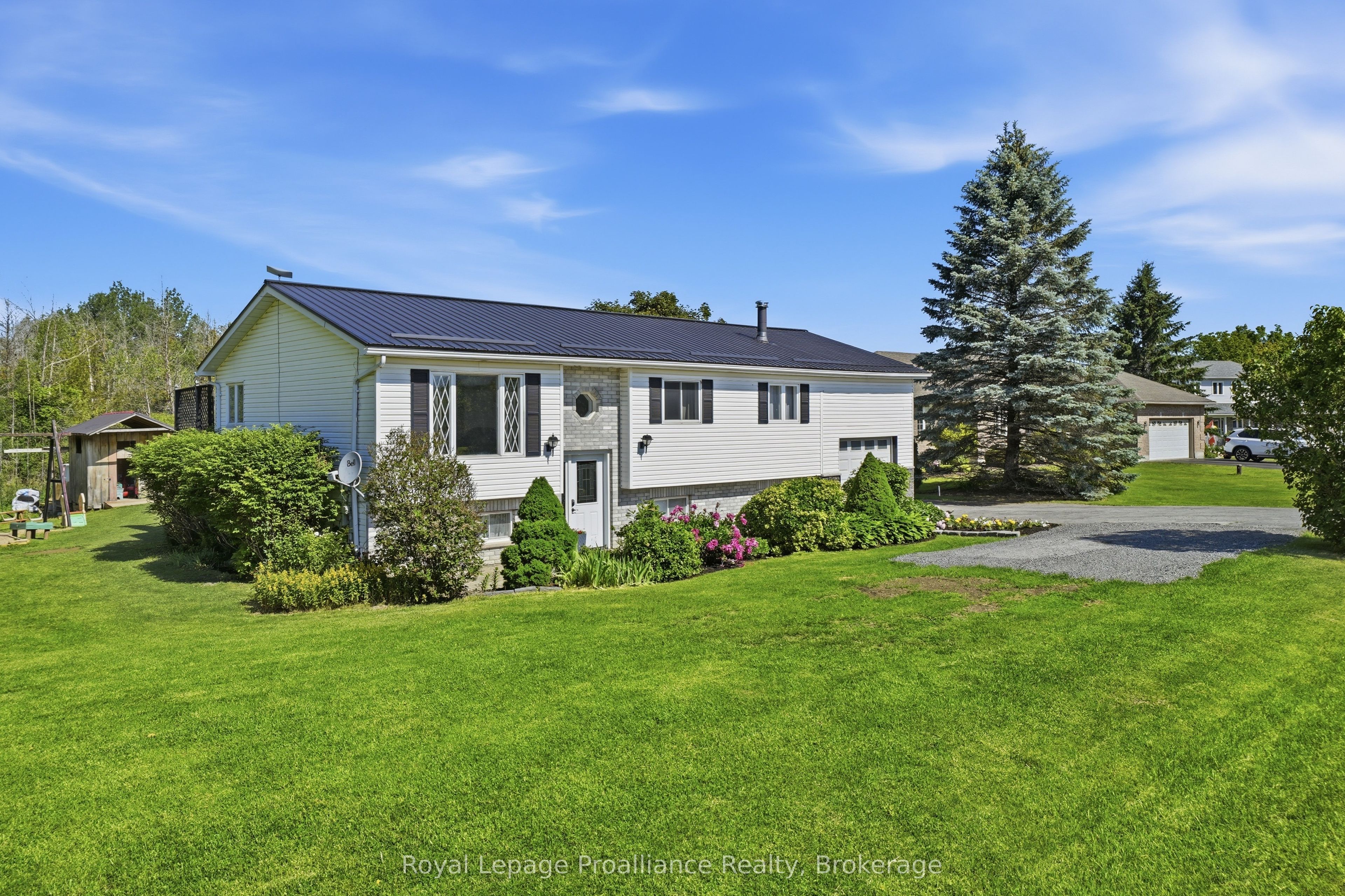 13 Forester Drive, Quinte West, ON K0K 2C0 photo 3