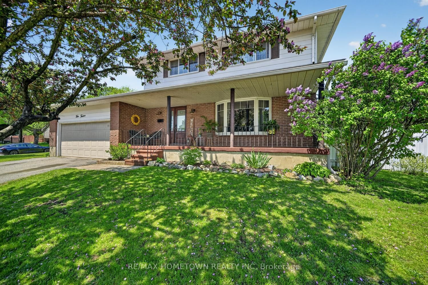 512 Laurier Boulevard, Brockville, ON K6V 6C5 photo 3