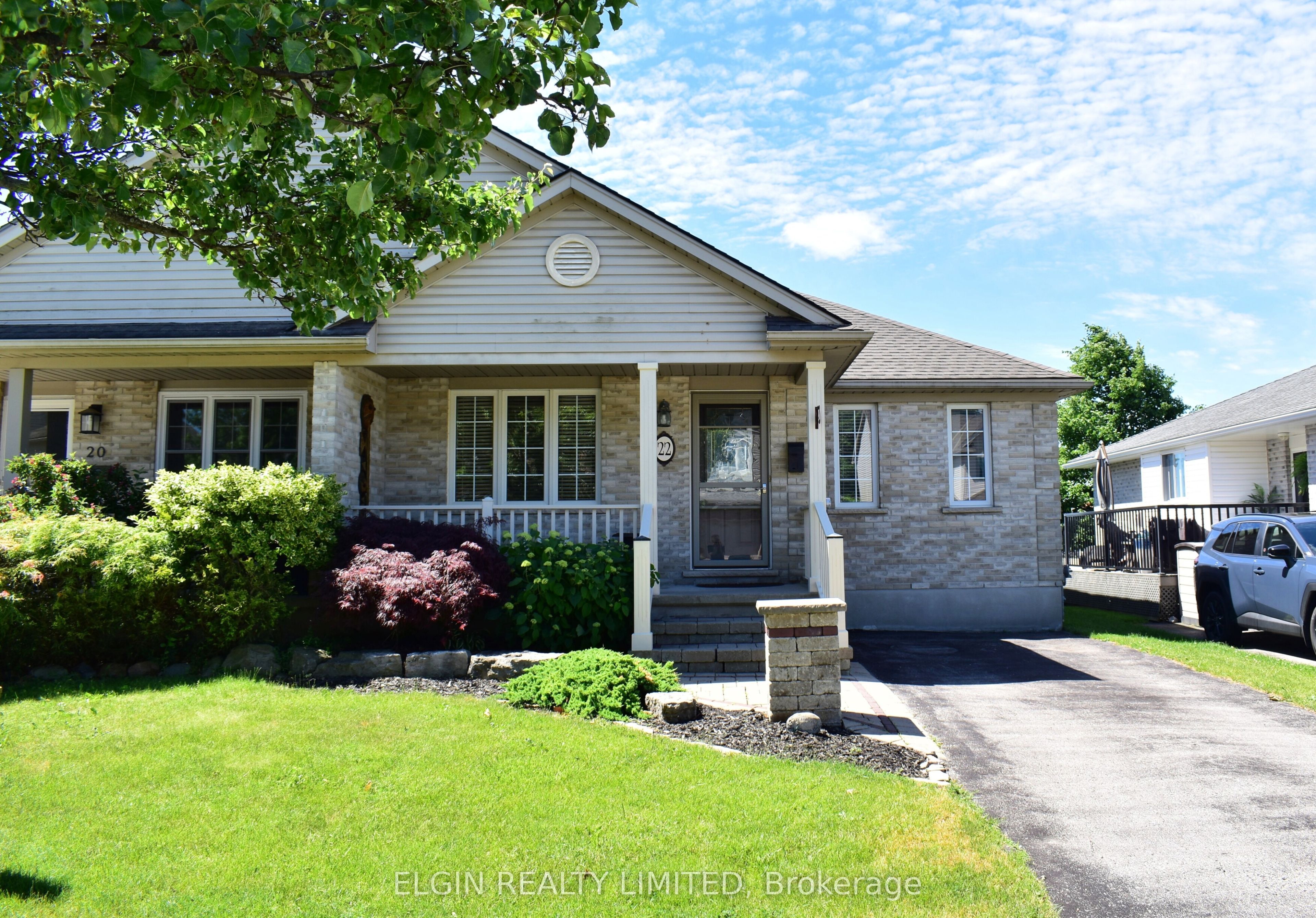 22 Axford Parkway, St. Thomas, ON N5R 6E6 photo 2