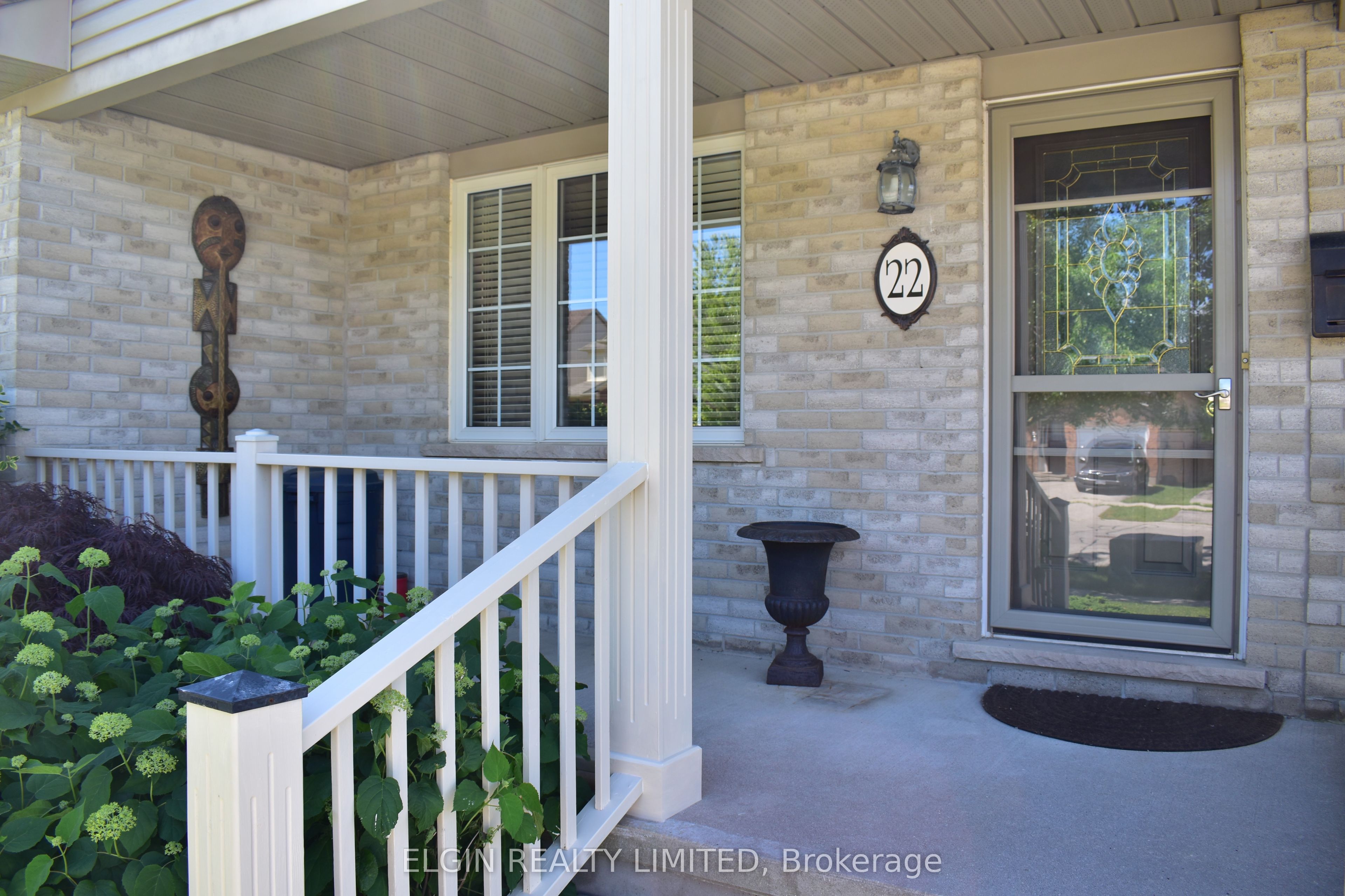 22 Axford Parkway, St. Thomas, ON N5R 6E6 photo 3