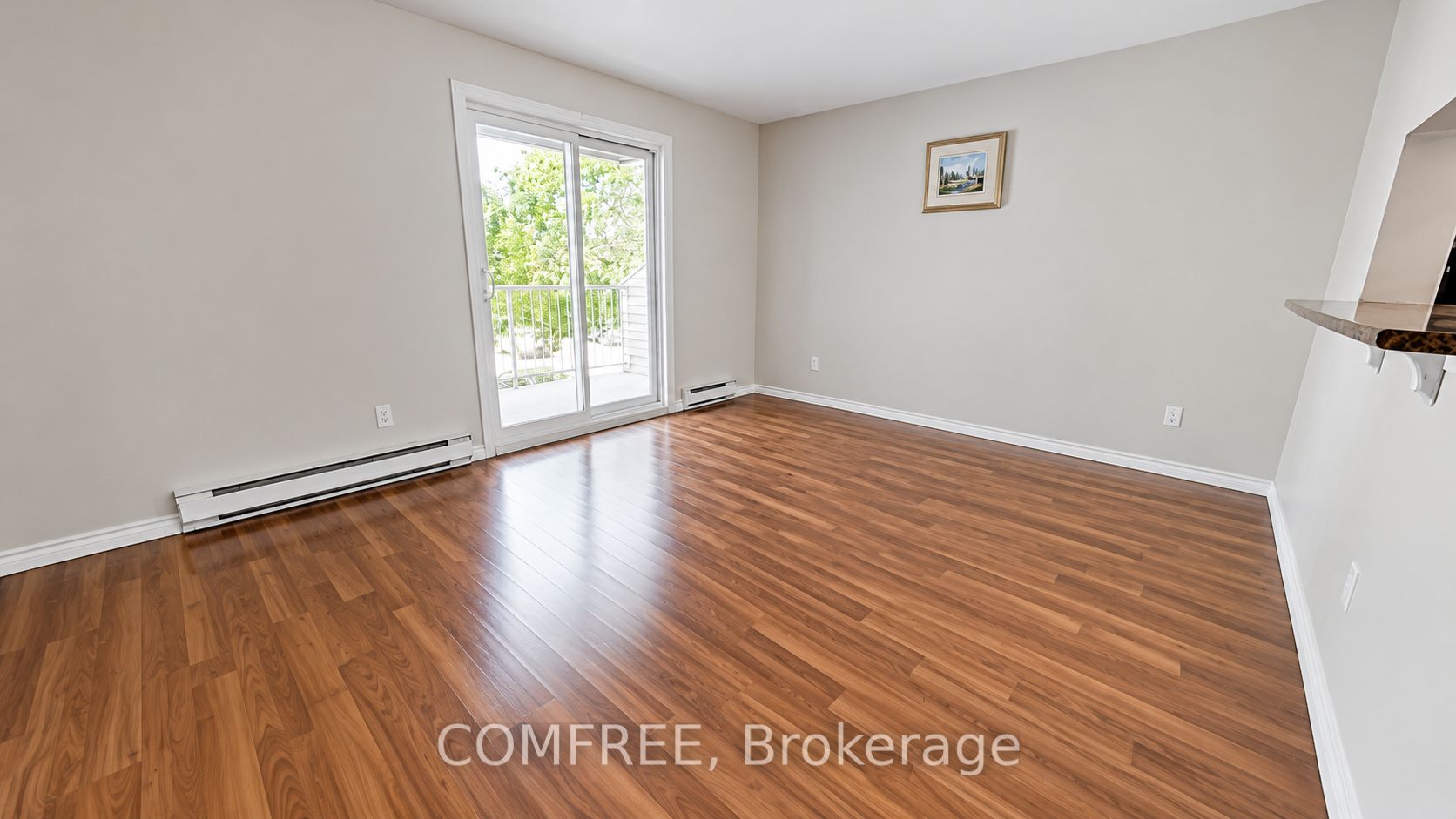 270 Brittany Drive 214, Manor Park - Cardinal Glen and Area, ON K1K 4M3 photo 2