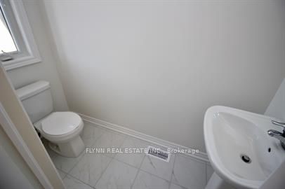 95 PINOT Crescent, Hamilton, ON L8E 0J9 photo 4