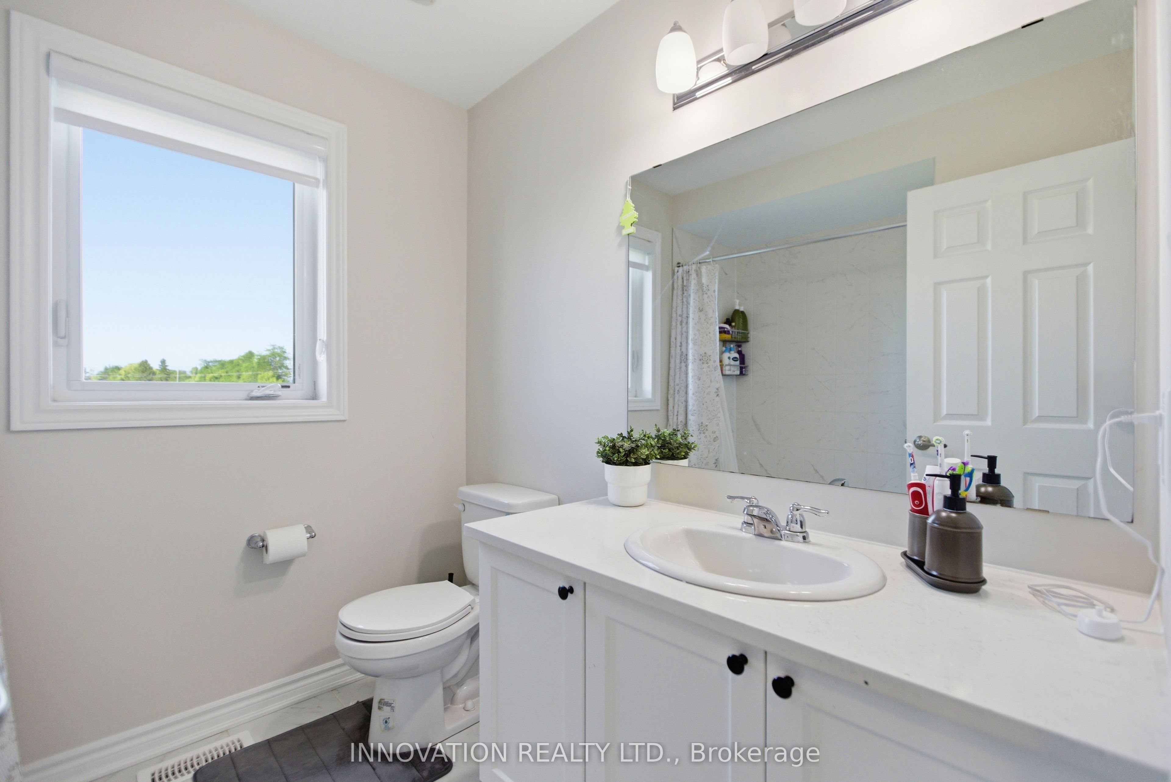 120 Kyanite Lane, Barrhaven, ON K2J 7B5 photo 5