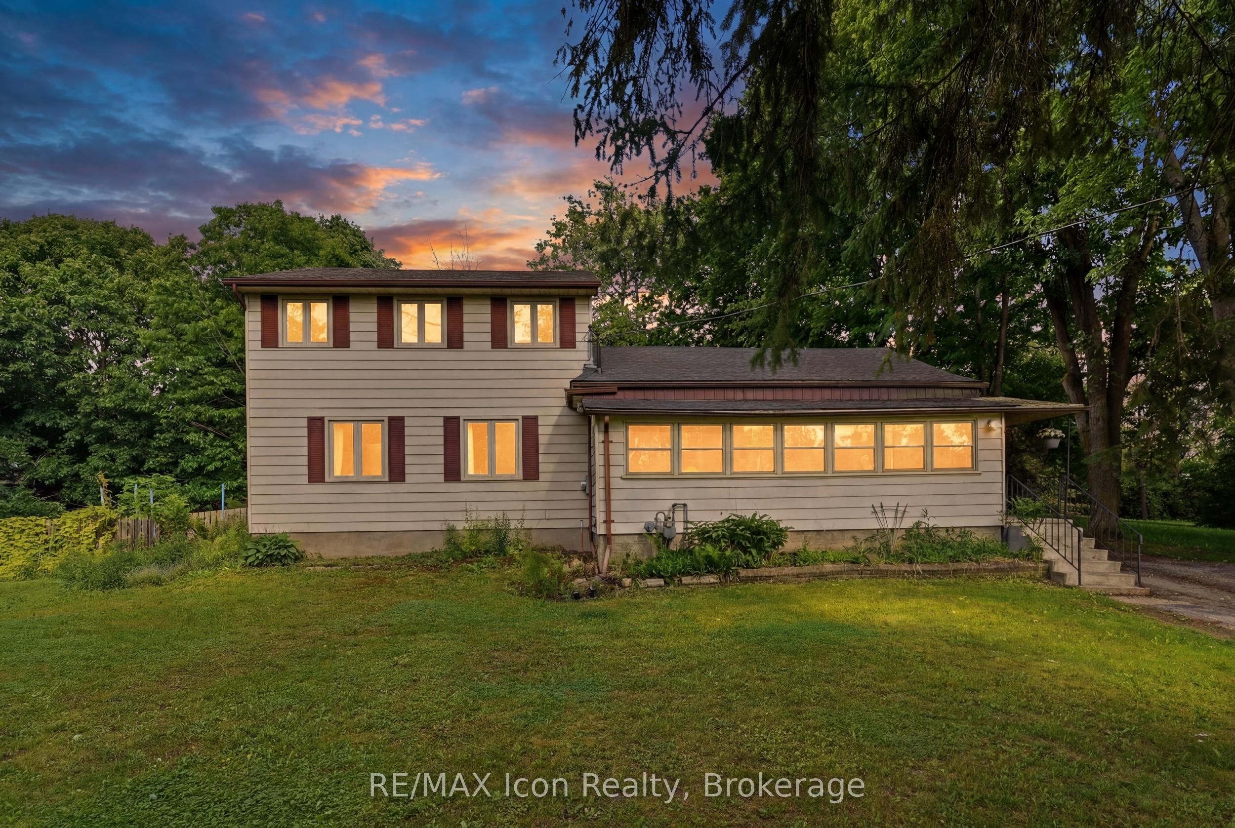 7239 Wellington County Rd 21, Centre Wellington, ON N0B 1B0 photo 2