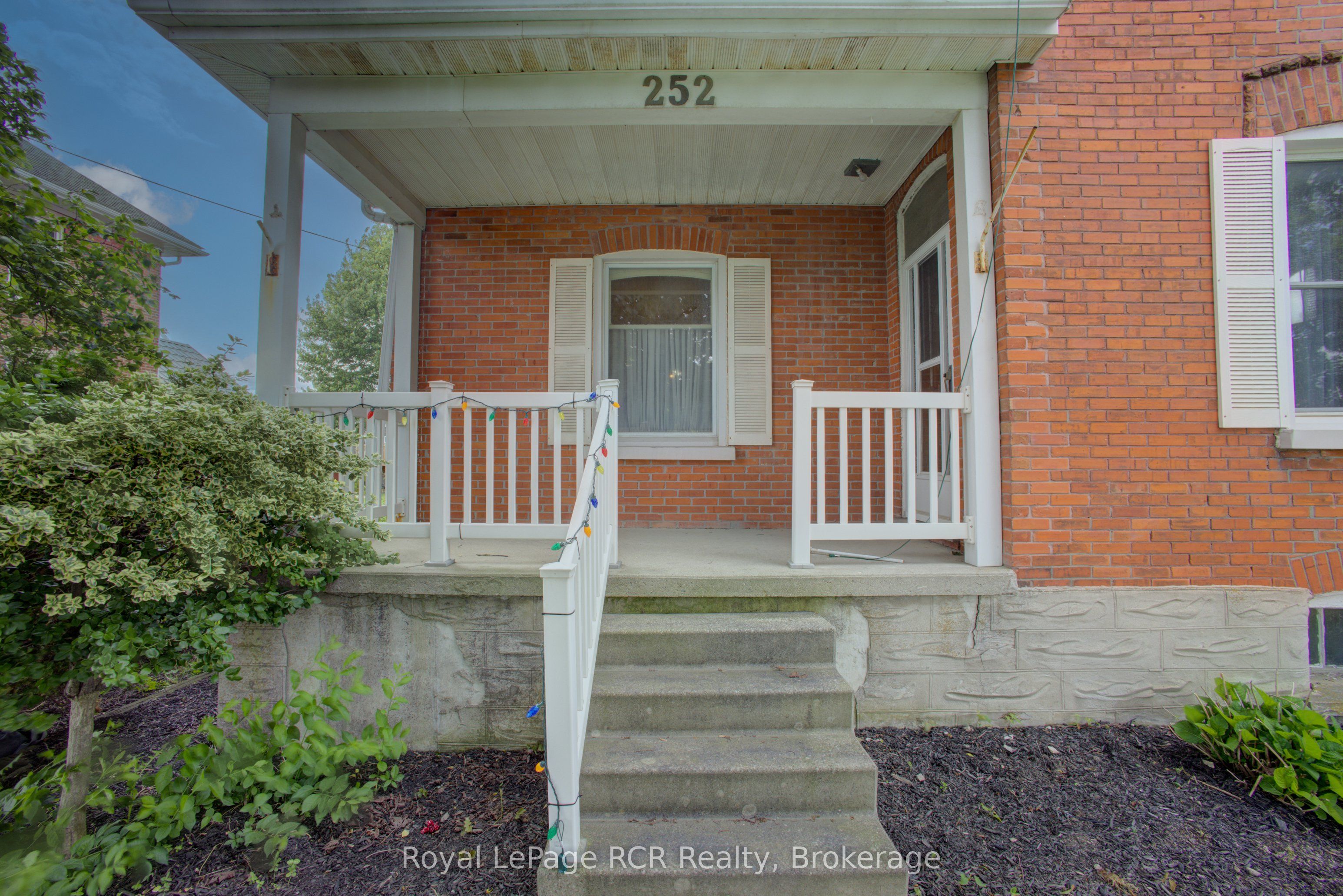 252 Main Street, North Perth, ON N0G 1B0 photo 4