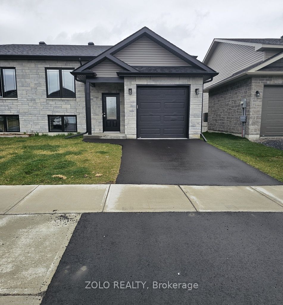 151 Woodland Drive, Cornwall, ON K6H 0J9