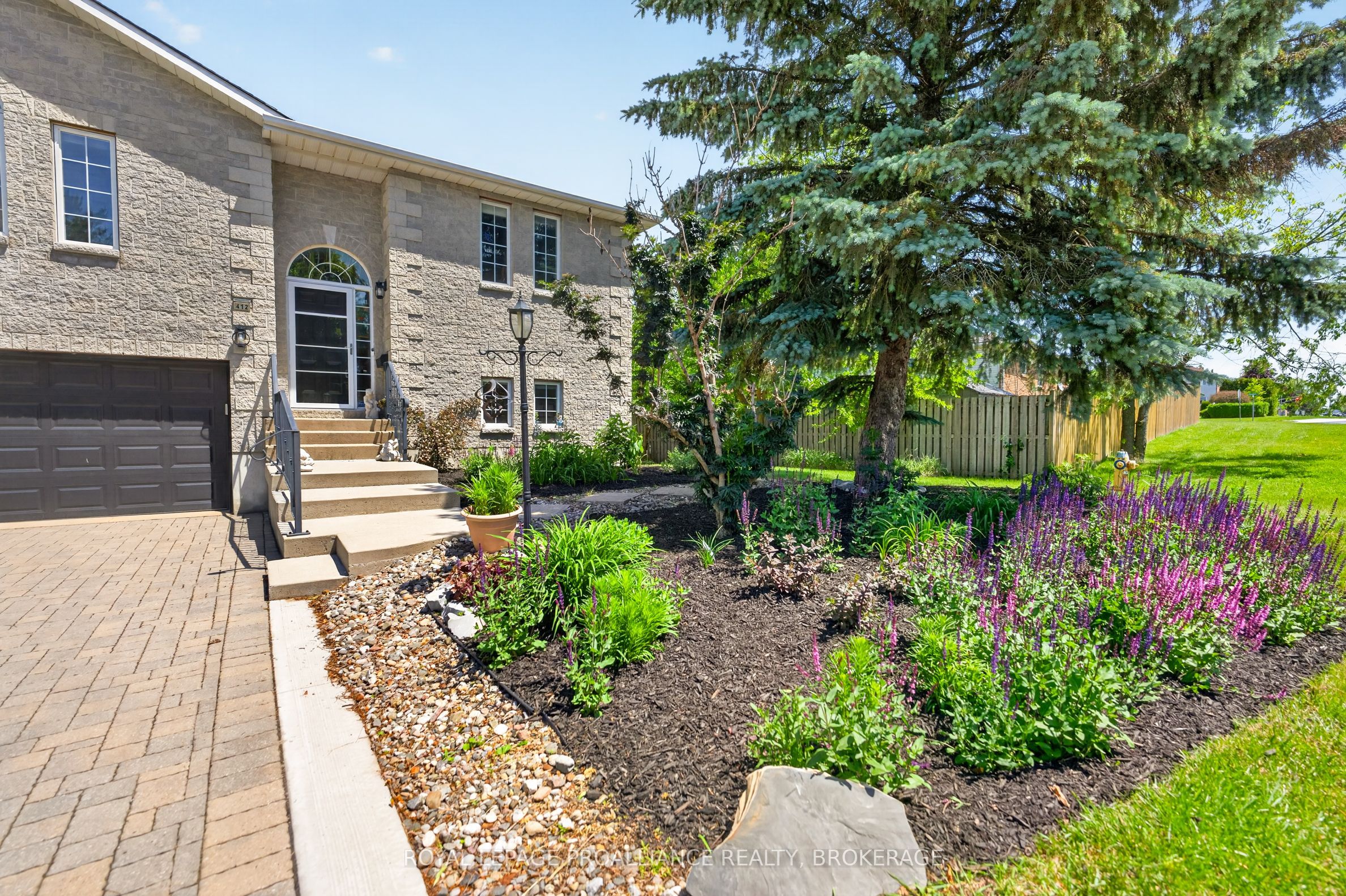 412 Malabar Drive, Kingston, ON K7M 8Z5 photo 3