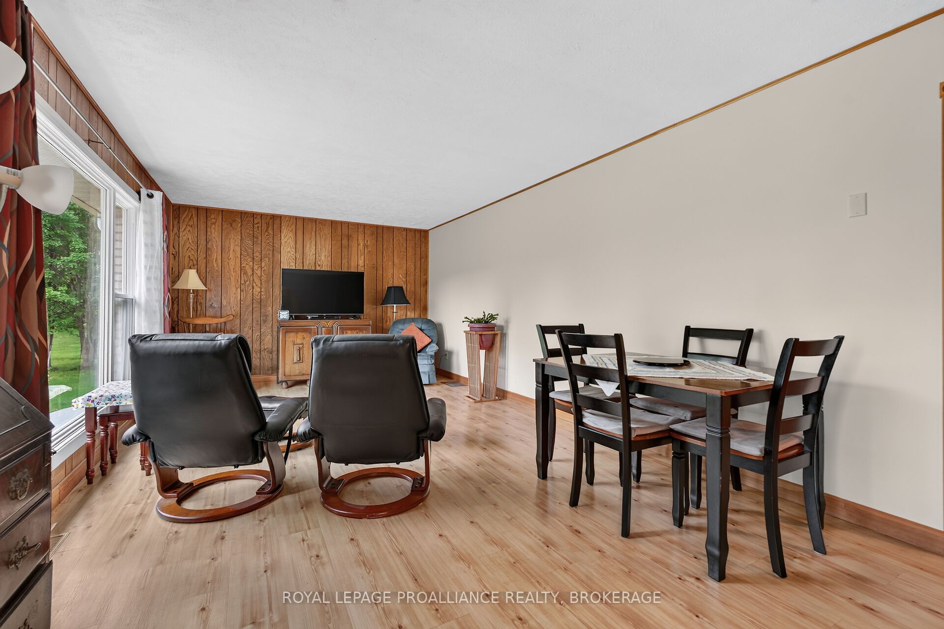 1246 Townline Road, Greater Napanee, ON K7R 3K6 photo 5