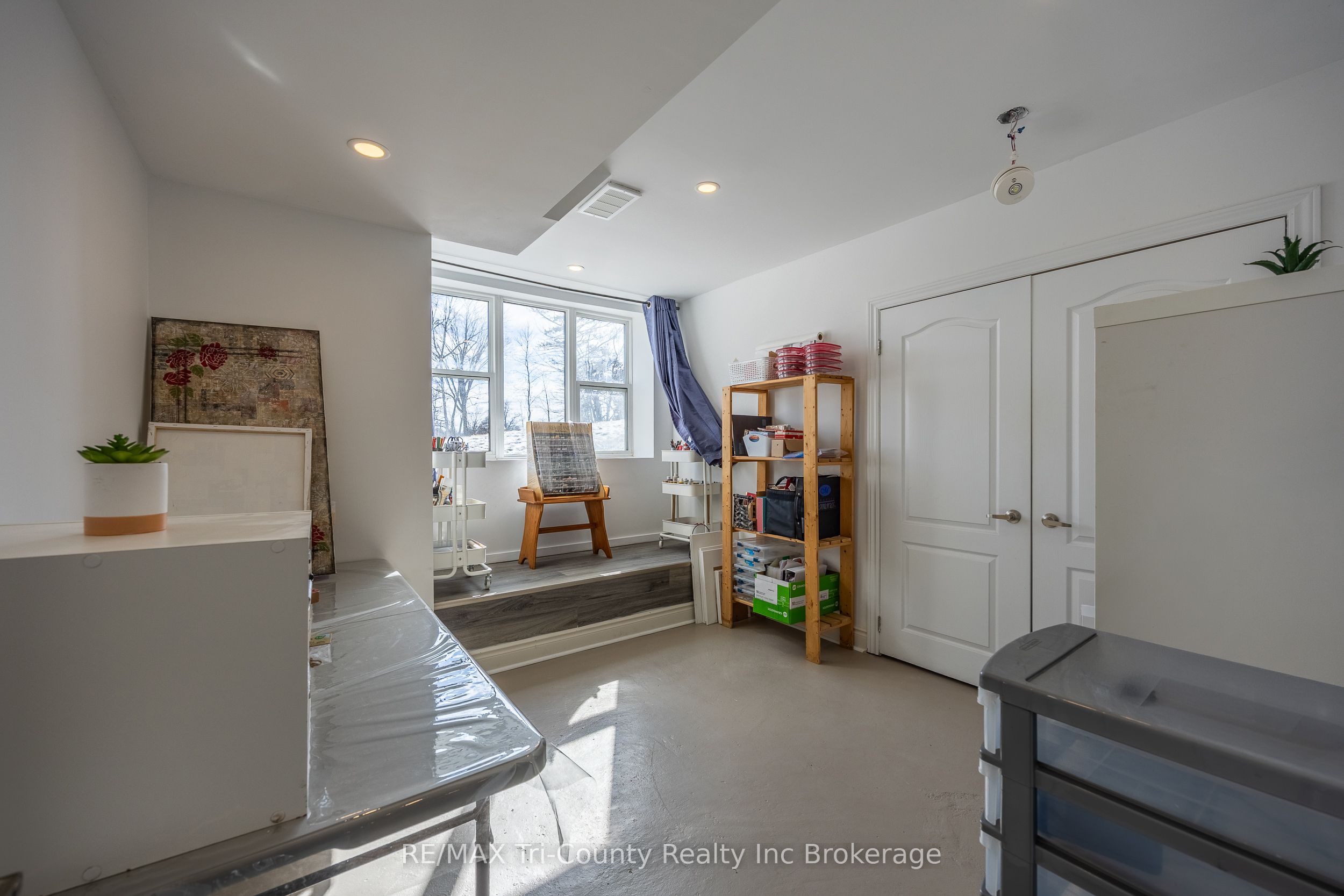 909 James Street, Norfolk, ON N4B 2E3 photo 3