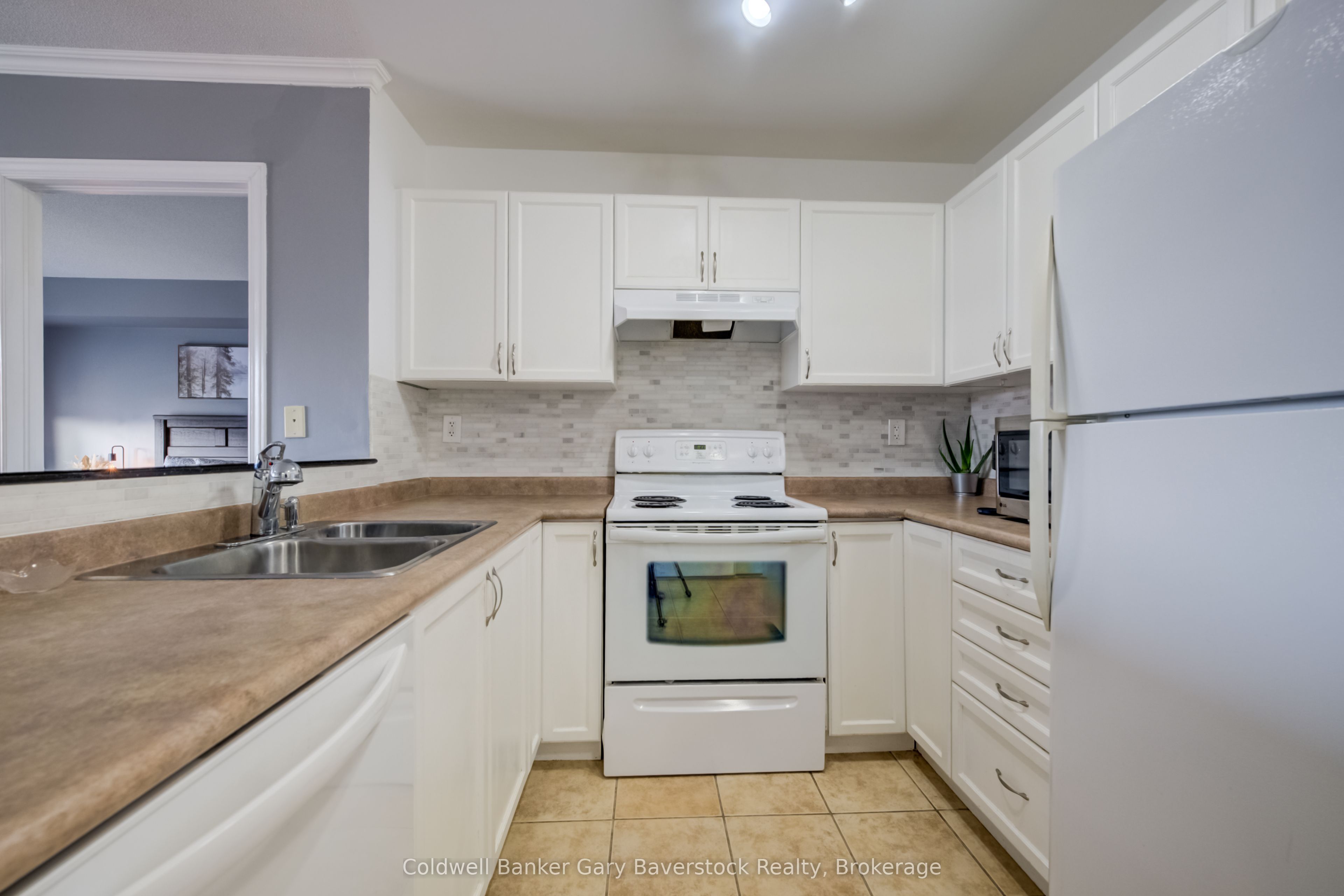 8 Harris Street 420, Cambridge, ON N1R 8R1 photo 5