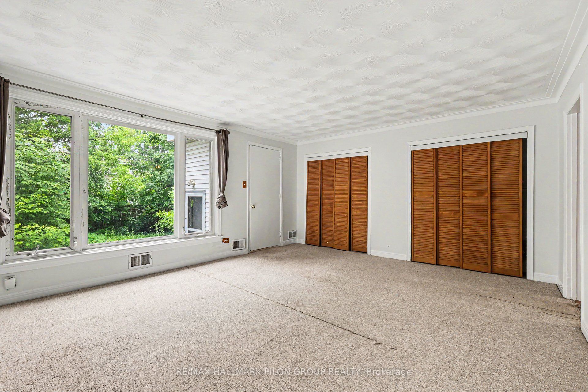 528 Guy Street, Overbrook - Castleheights and Area, ON K1K 1B9 photo 4