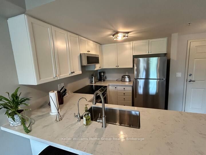 625 St. David Street 208, Centre Wellington, ON N1M 0A8 photo 3