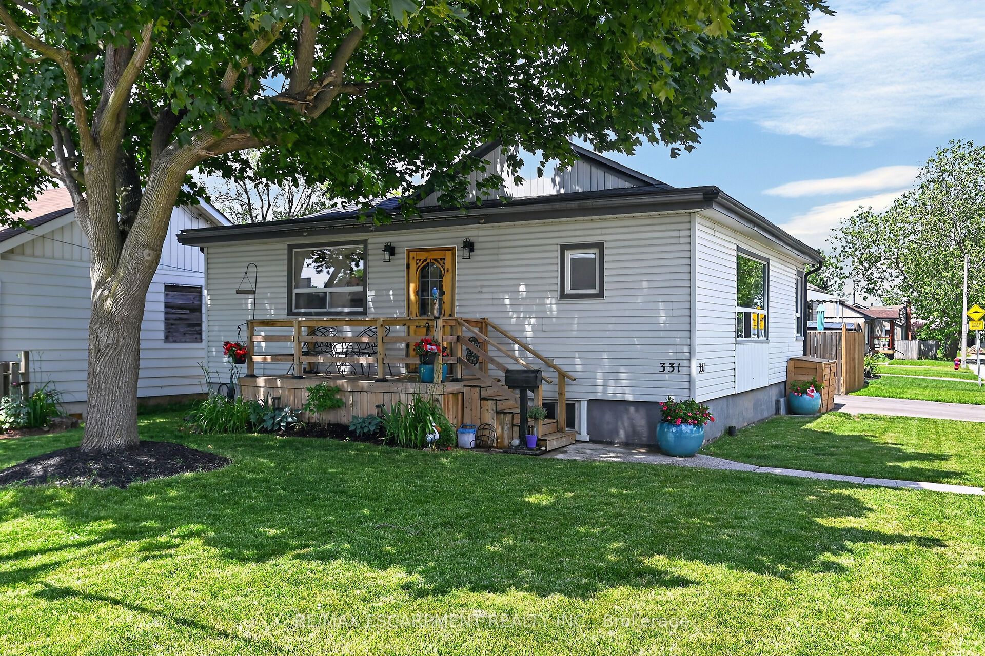 331 Guelph Street, Hamilton, ON L8H 3C6