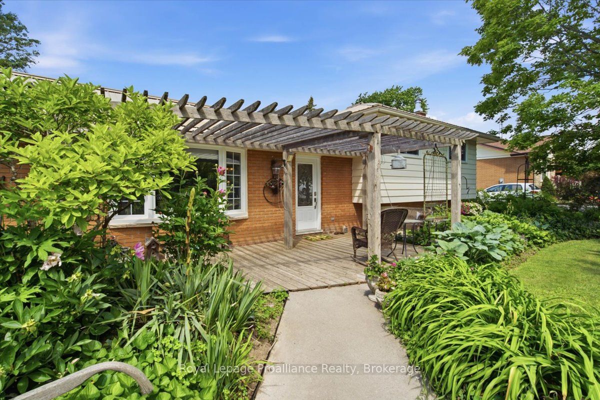 171 Aikins Road, Quinte West, ON K8N 4Z2 photo 4