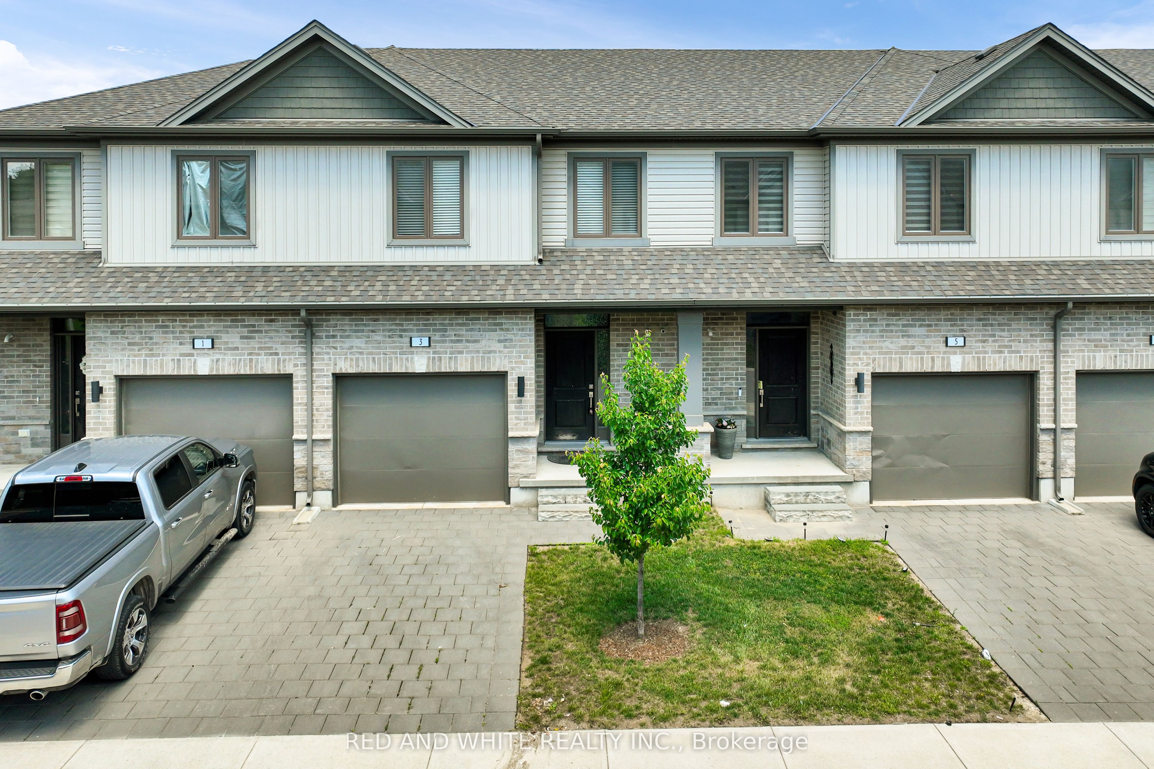 745 Chelton Road 3, London South, ON N6M 0J1 photo 4