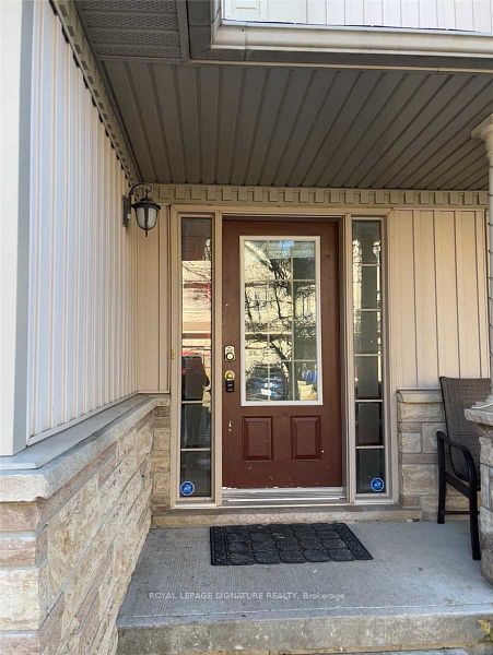 110 Activa Avenue A5, Kitchener, ON N2E 4K4 photo 2