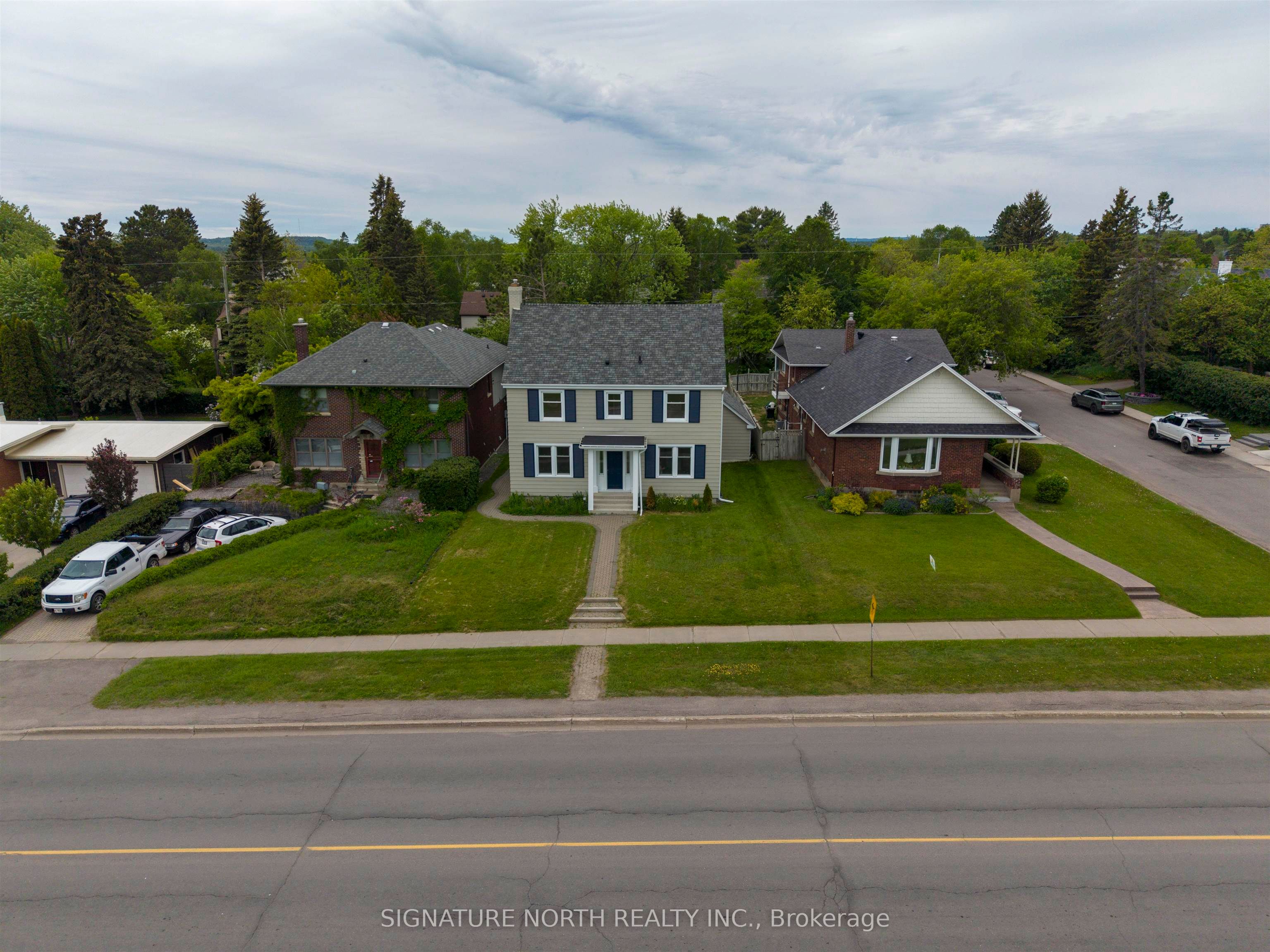 120 High Street, Thunder Bay, ON P7B 3K5 photo 2