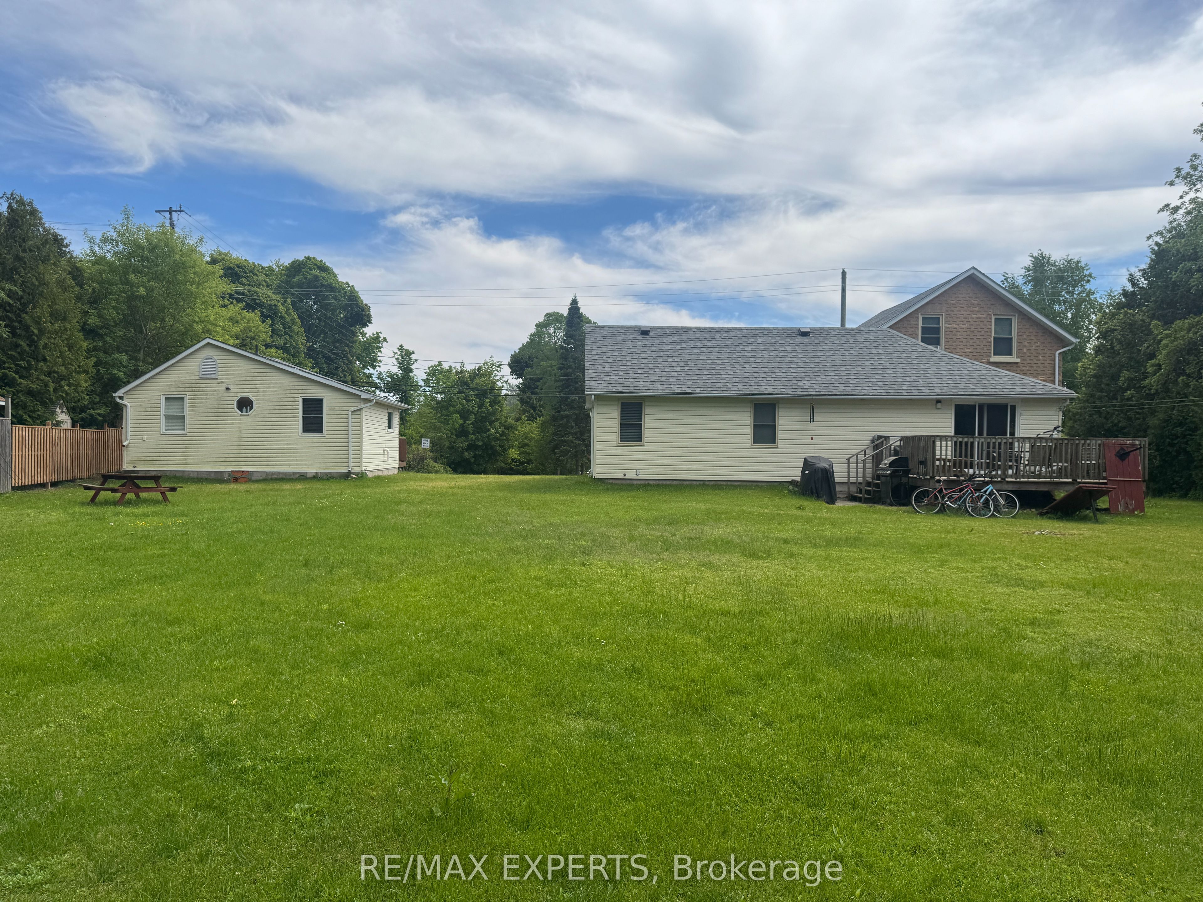 130 South Rankin Street, Saugeen Shores, ON N0H 2L0 photo 5