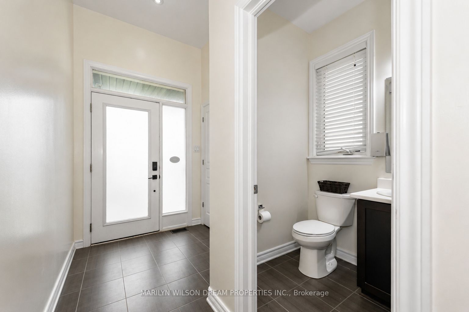 139 Popplewell Crescent, Barrhaven, ON K2J 5P7 photo 4