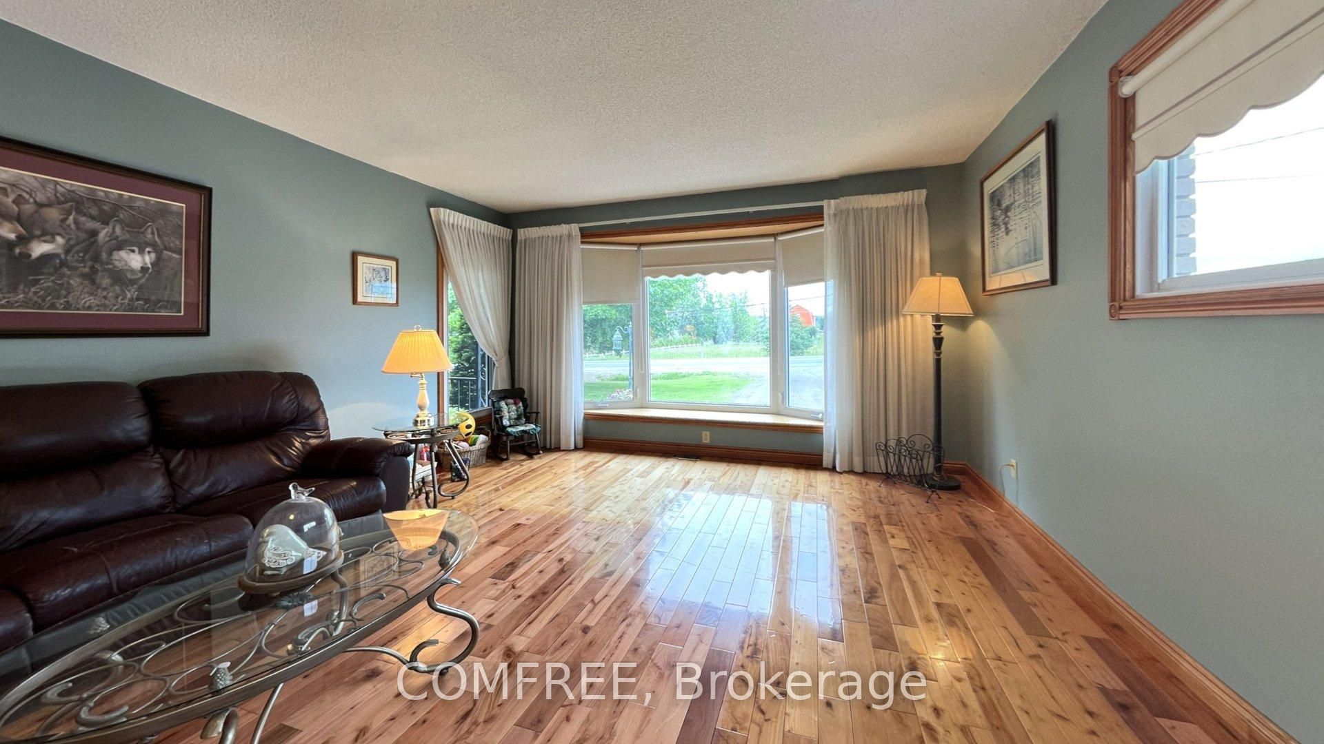 1408 Yankee Line, Selwyn, ON K0L 1T0 photo 5