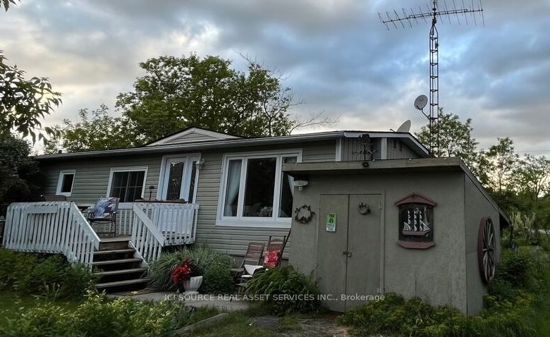 10 Lakeside Drive, Prince Edward County, ON K0K 1T0 photo 2