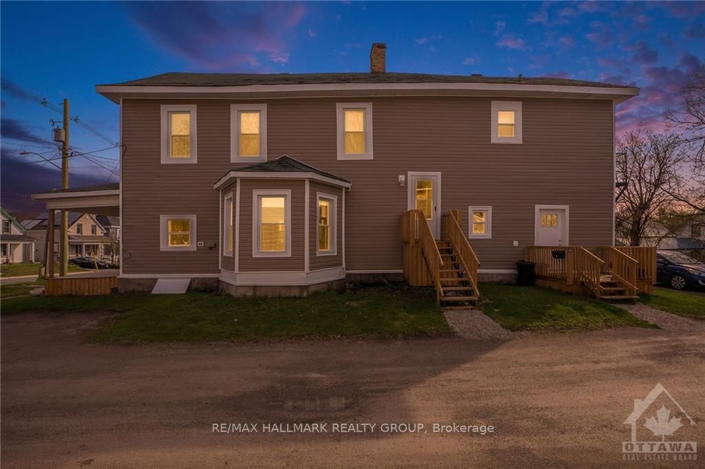 58 Harvey Street, Perth, ON K7H 1W9 photo 4