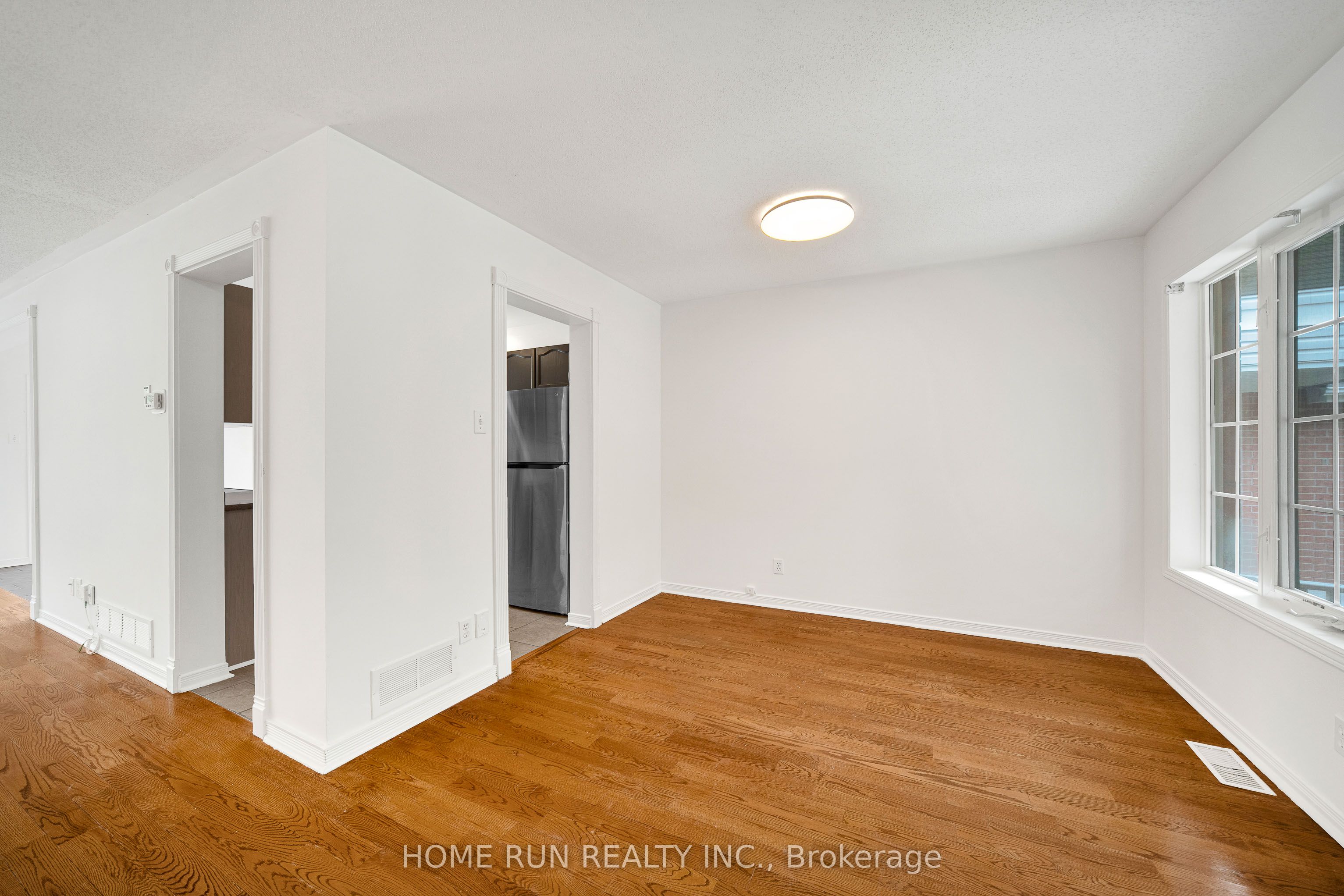 14 COHEN Avenue, Kanata, ON K2L 4E9 photo 4