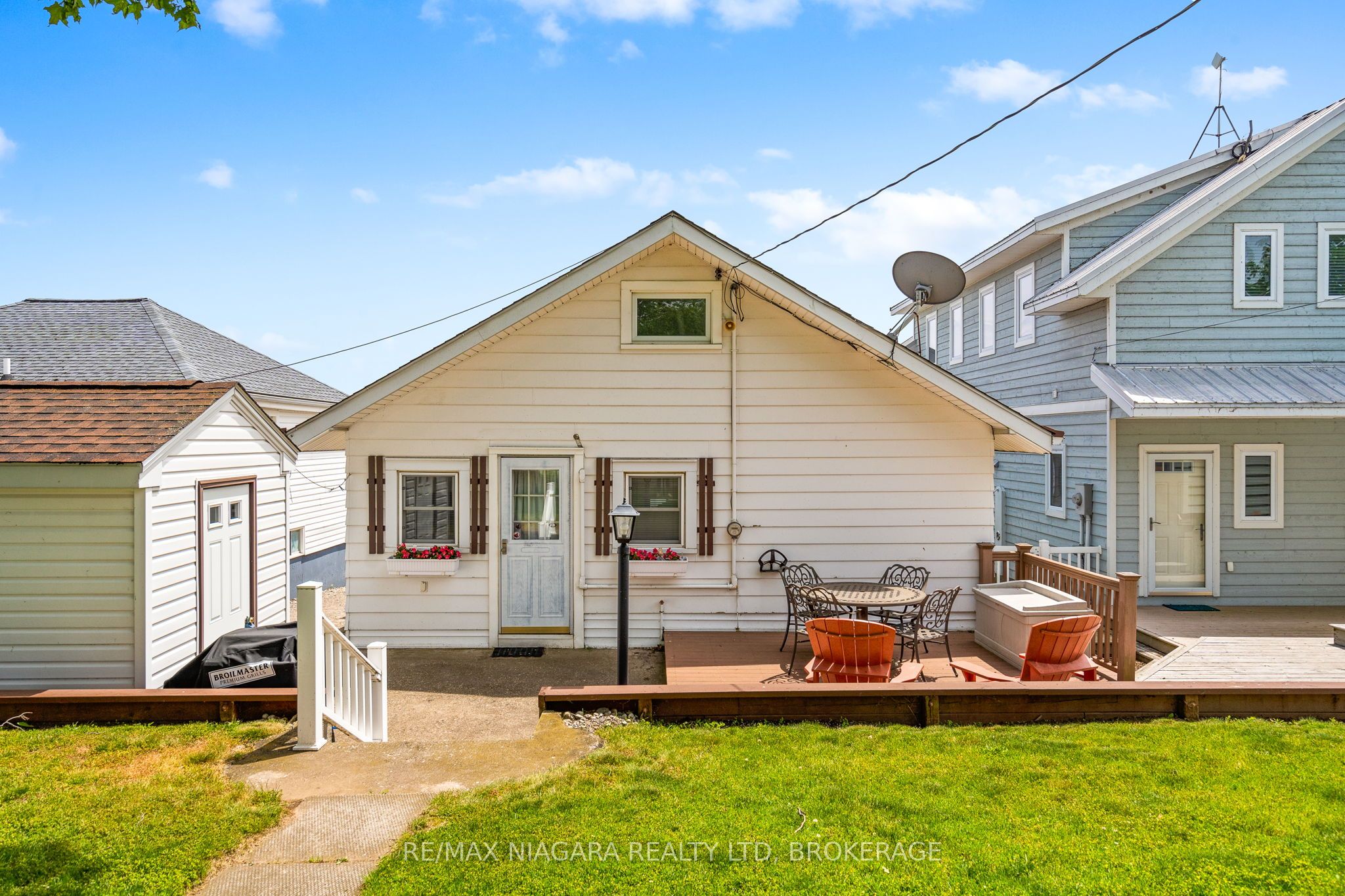 12893 OLD LAKESHORE Road, Wainfleet, ON L0S 1V0 photo 5