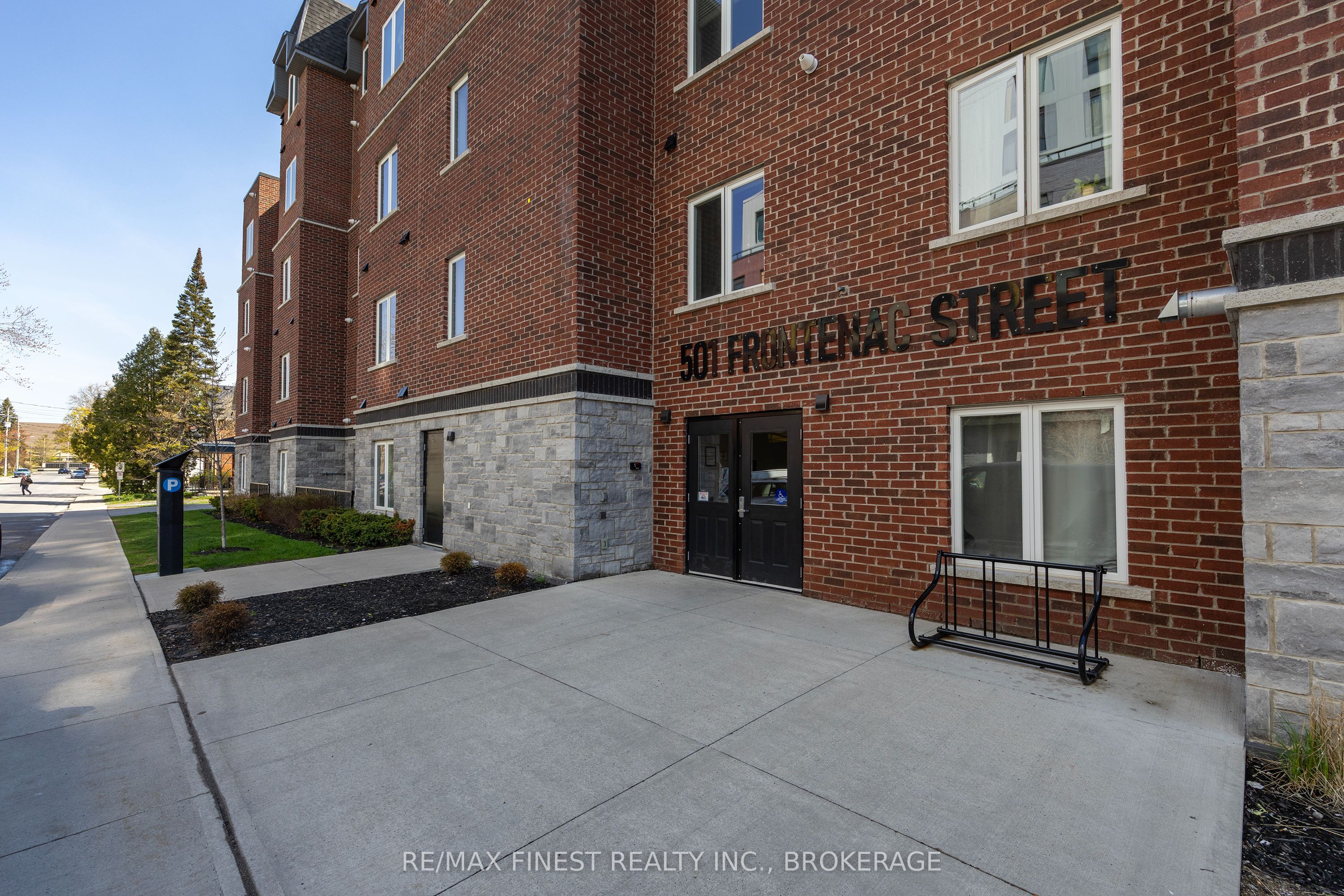 501 FRONTENAC Street 308, Kingston, ON K7K 4L9 photo 2