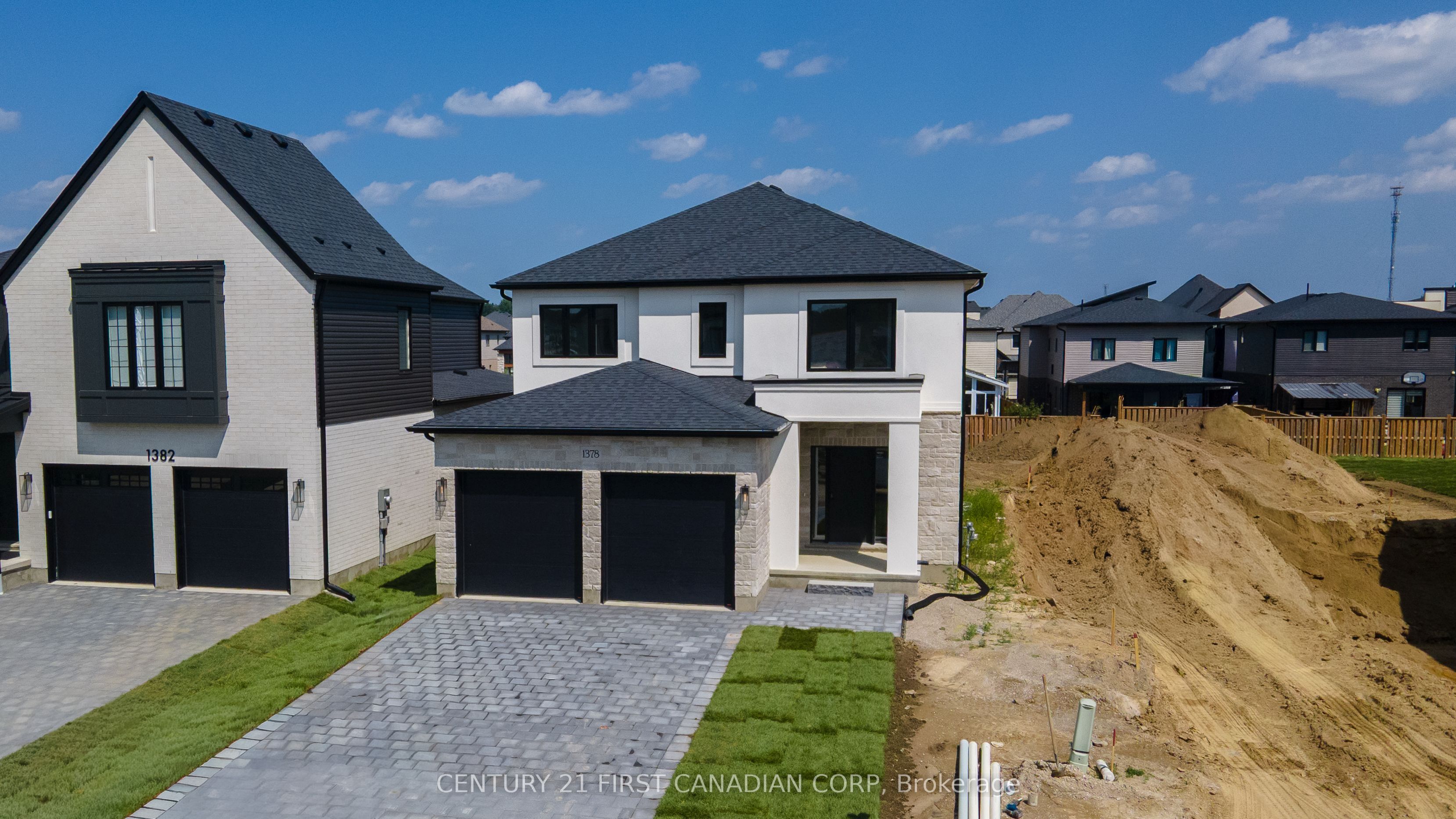 1378 Shields Place, London North, ON N6G 0Z8