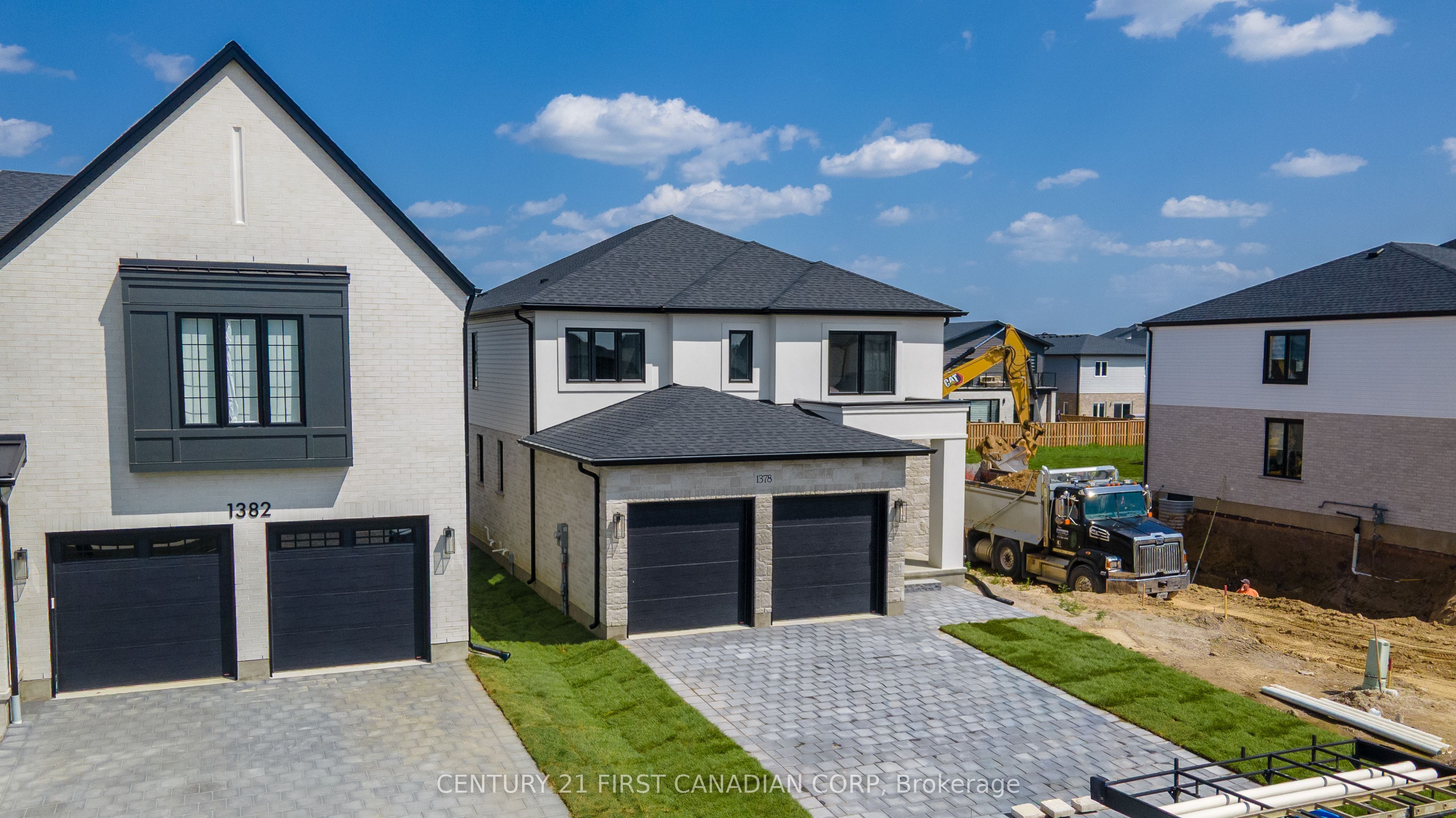 1378 Shields Place, London North, ON N6G 0Z8 photo 2