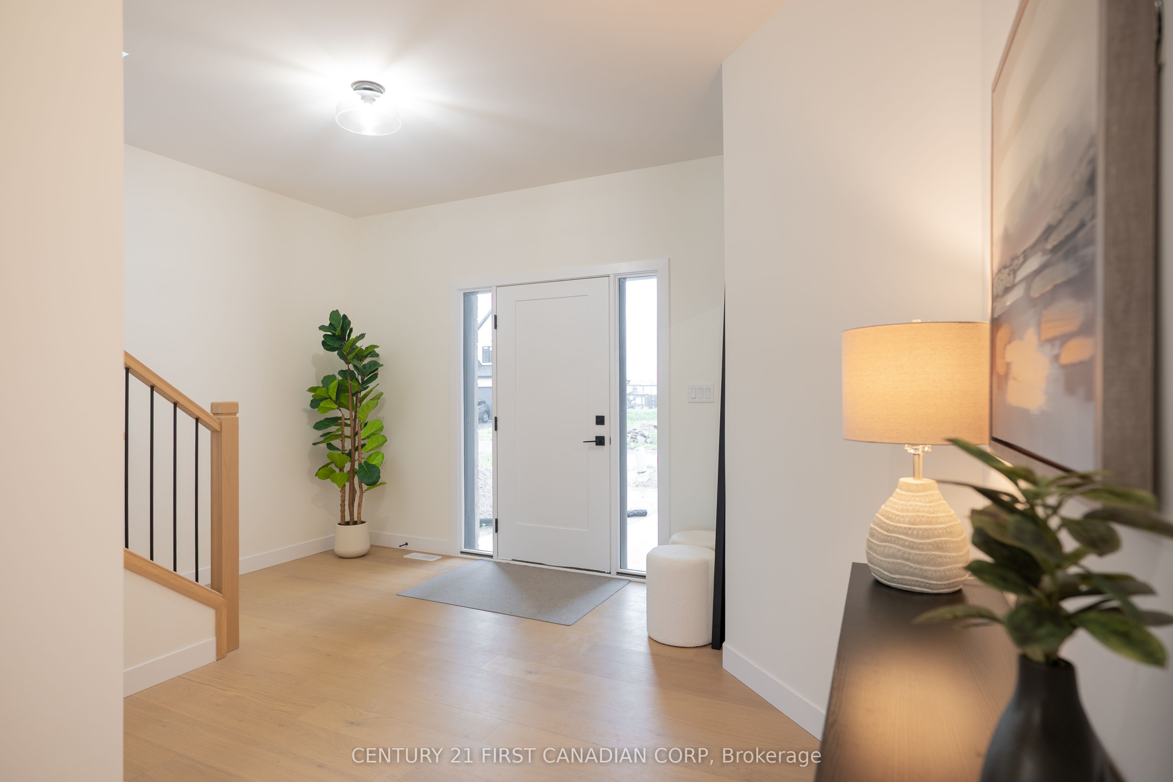 1378 Shields Place, London North, ON N6G 0Z8 photo 5