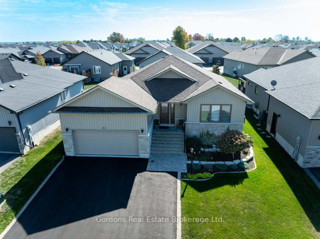42 Conger Drive, Prince Edward County, ON K0K 3L0