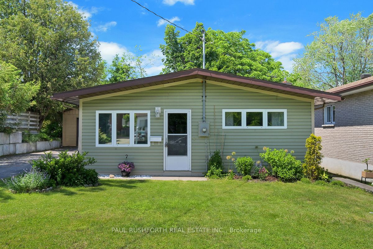 74 Burland Street, Britannia - Lincoln Heights and Area, ON K2B 6K1