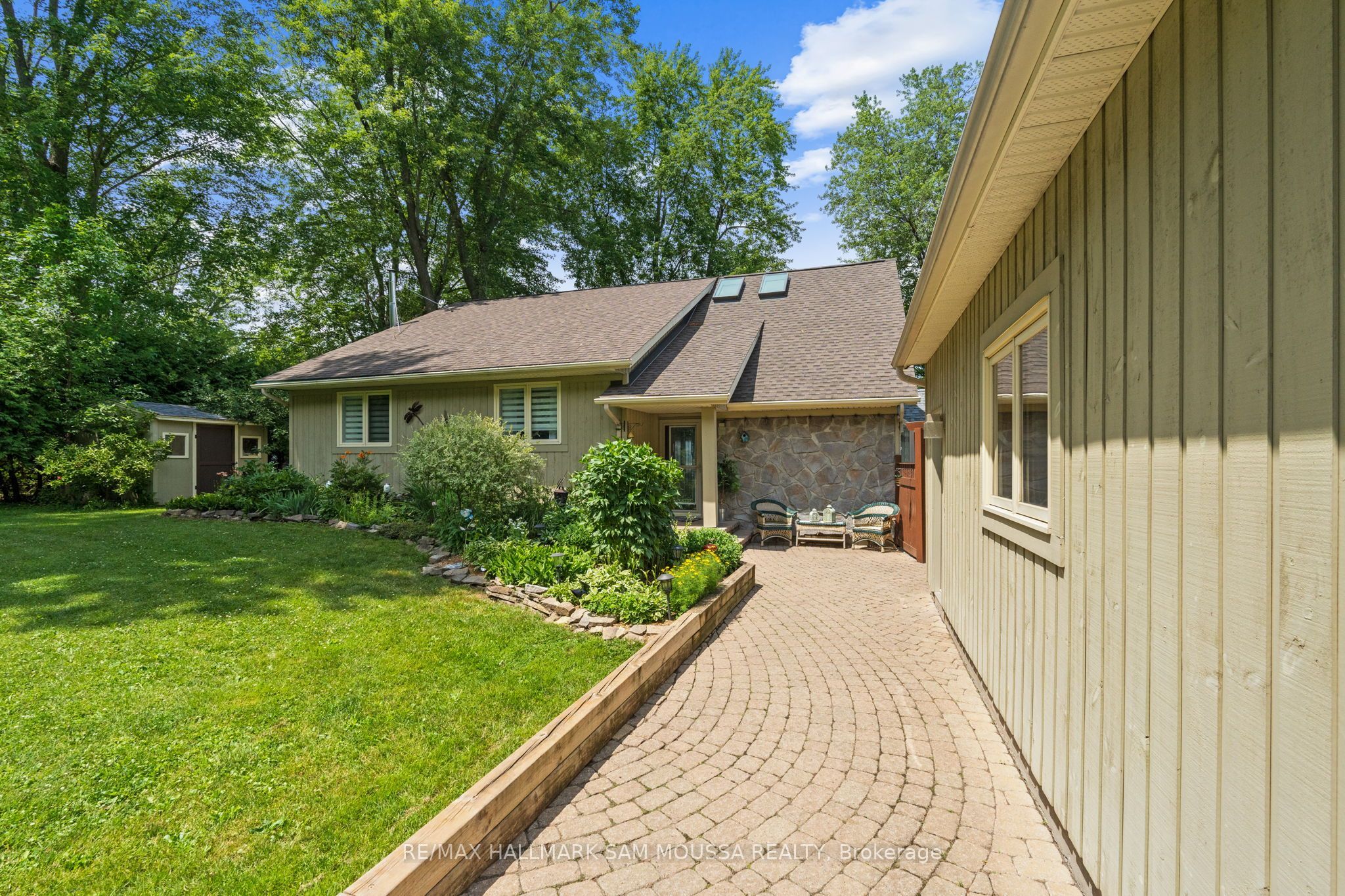 4350 Armitage Avenue, Constance Bay - Dunrobin - Kilmaurs - Woodlawn, ON K0A 1T0 photo 4
