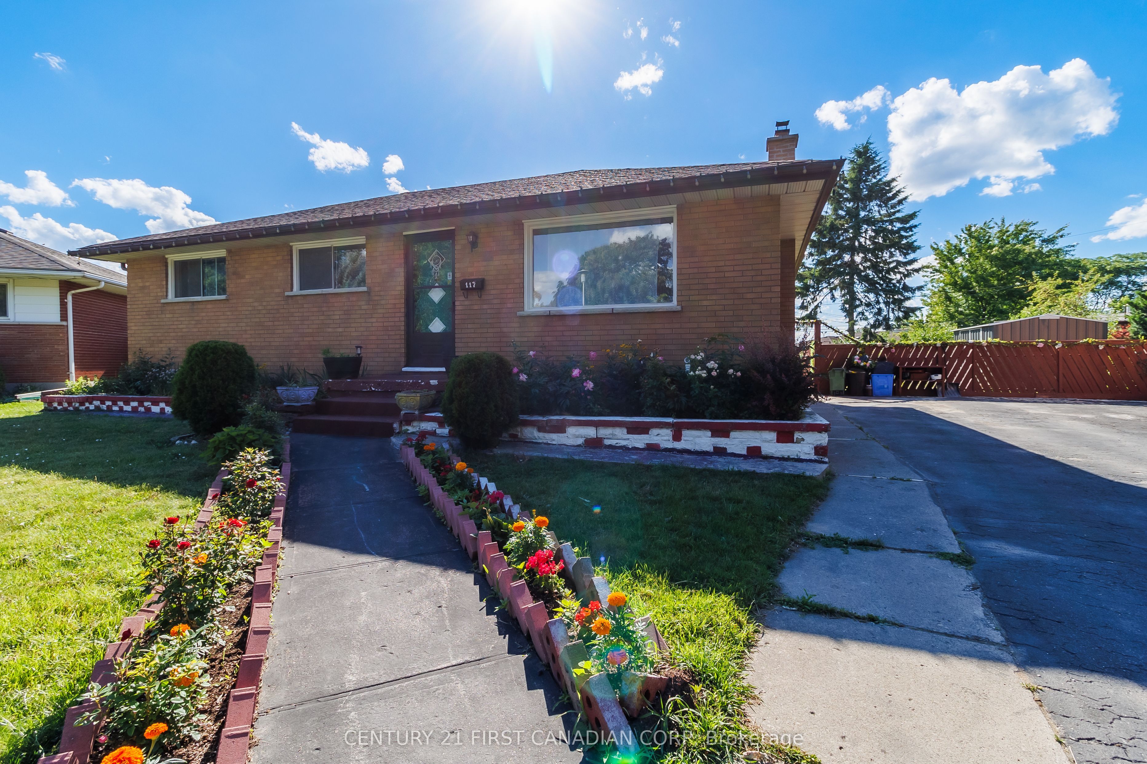 117 Goldwick Crescent, London East, ON N5V 2K9 photo 2