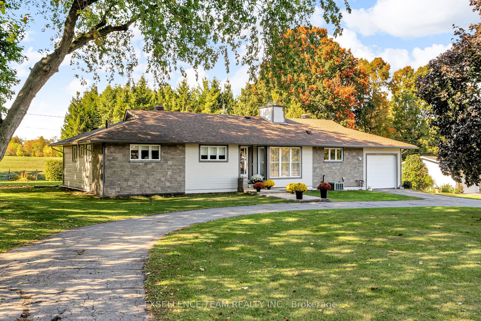 7 Hillview Circle, Champlain, ON K0B 1R0 photo 2