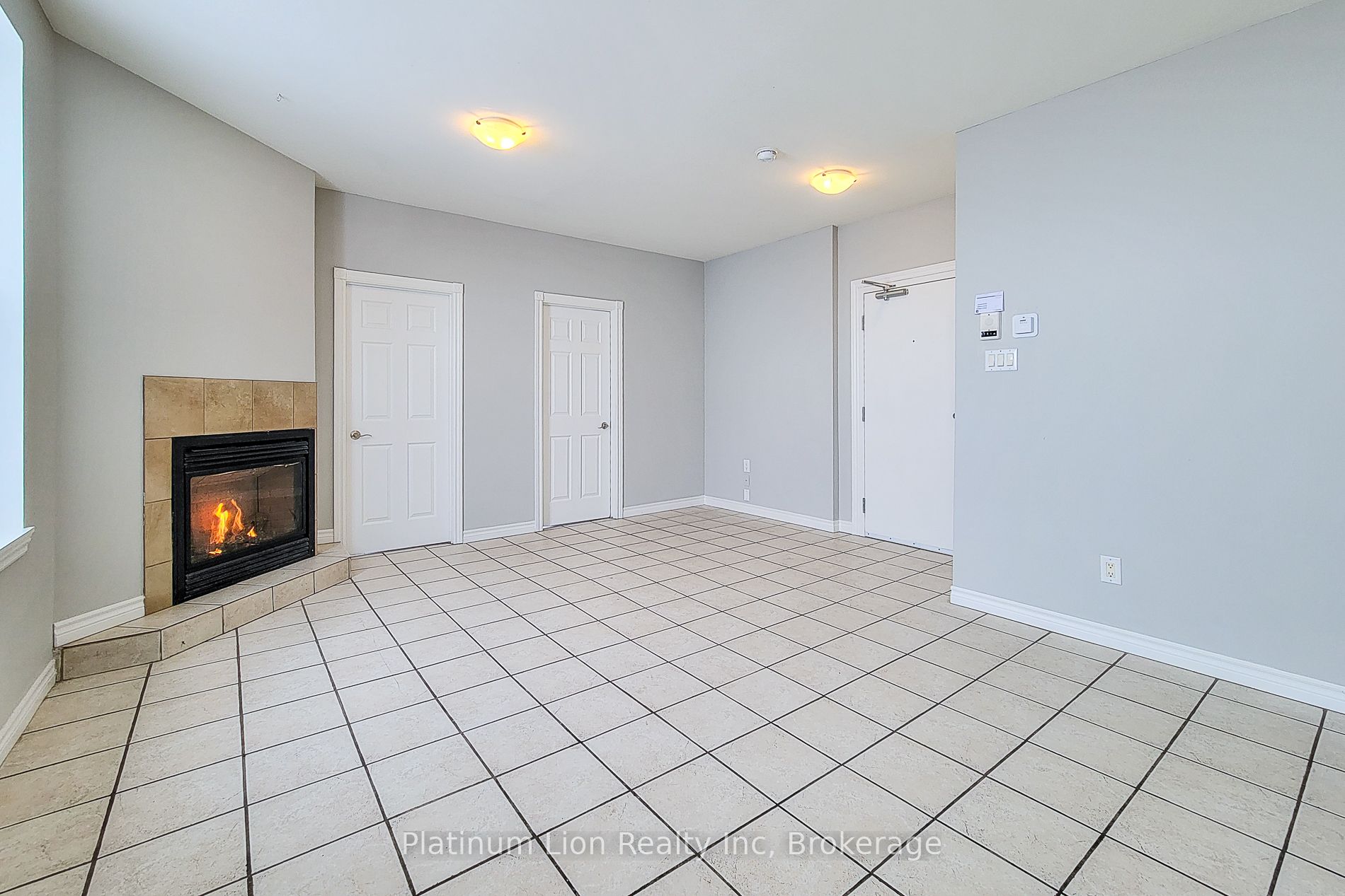 340 1/2 Barton Street E 1, Hamilton, ON L8L 2X7 photo 5