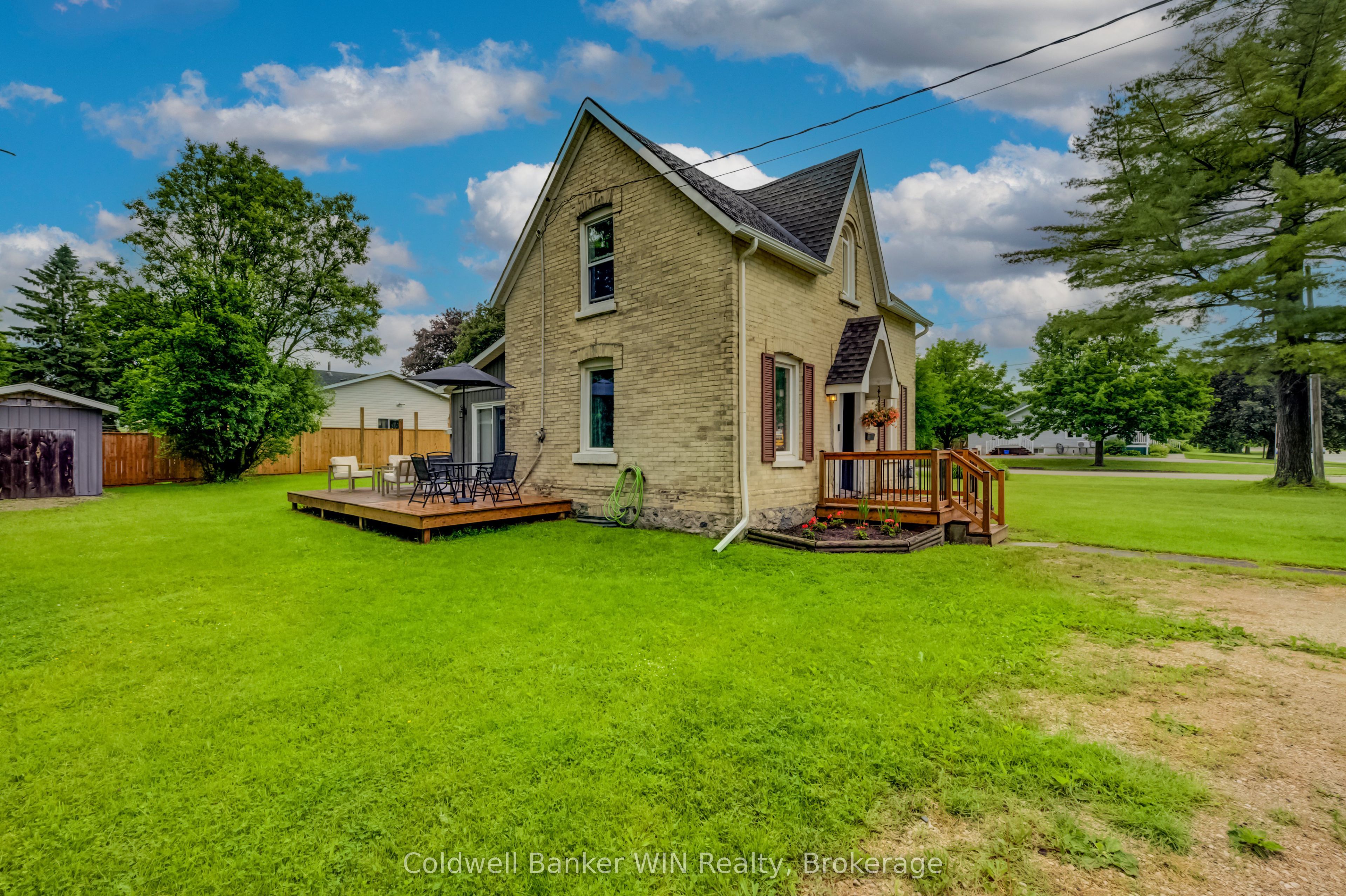 455 Durham Street W, Wellington North, ON N0G 2L1 photo 3