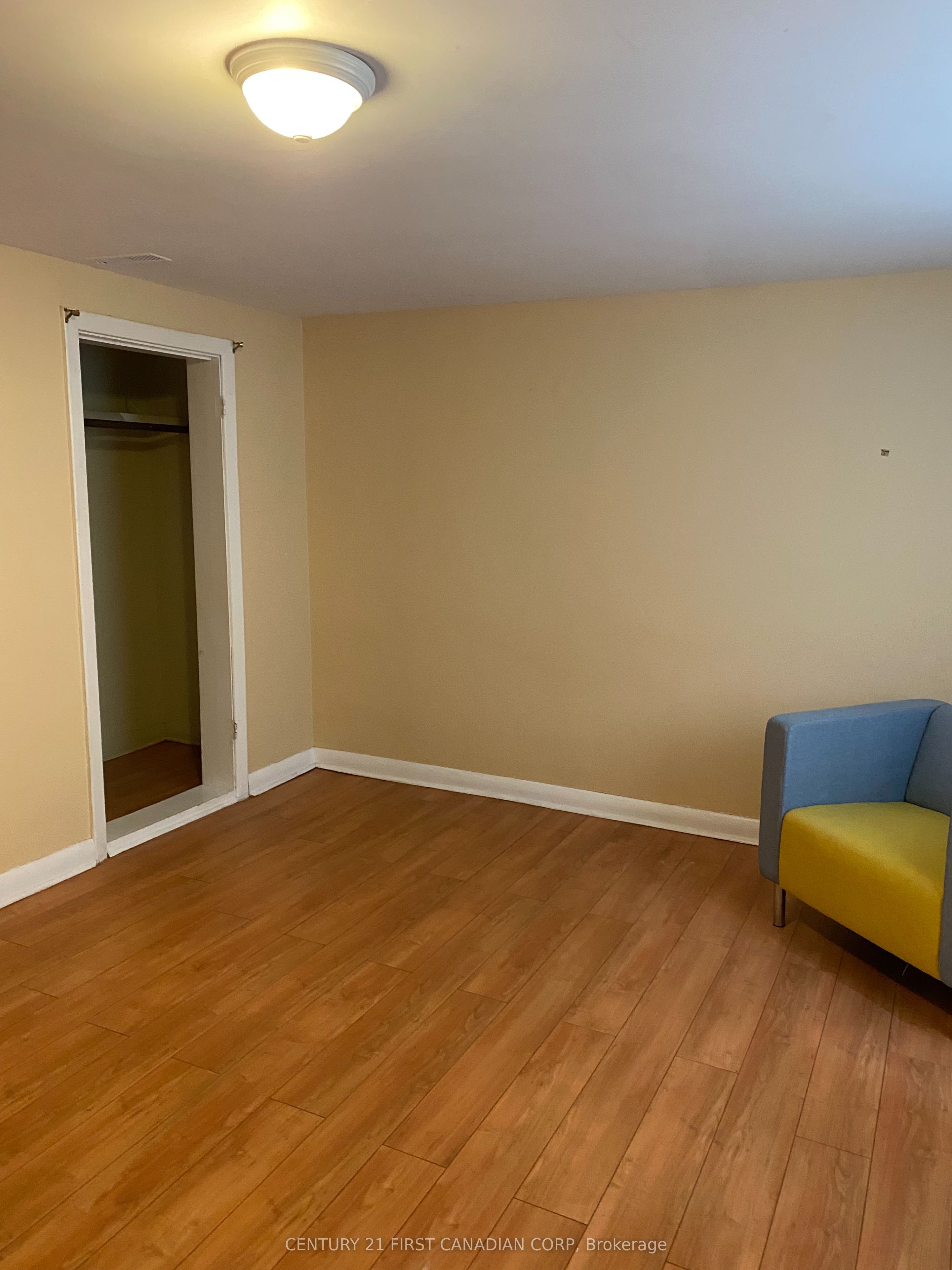 270 Sarnia Road basement bedroom, London North, ON N6G 1M9 photo 4