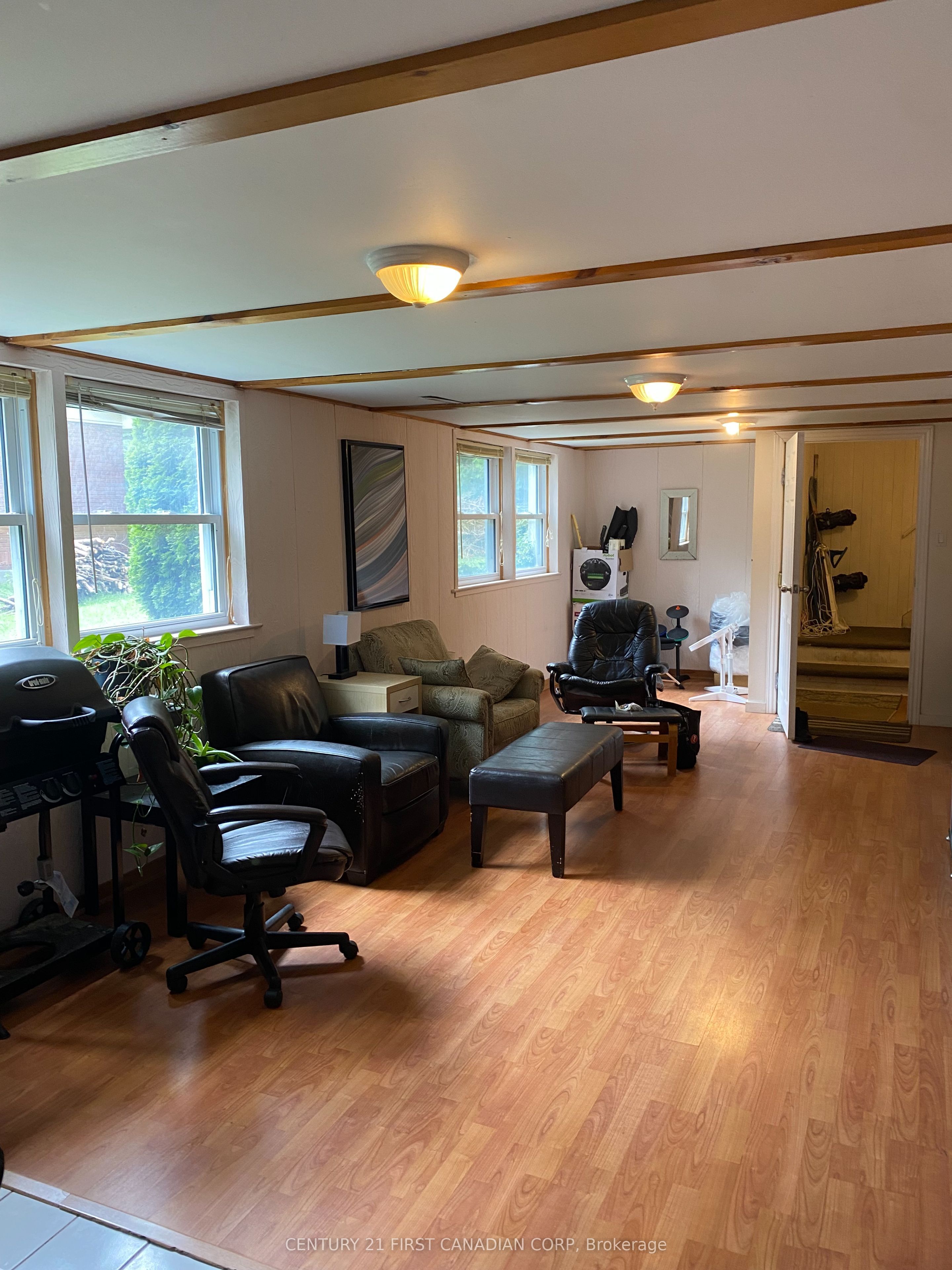 270 Sarnia Road basement bedroom, London North, ON N6G 1M9 photo 5