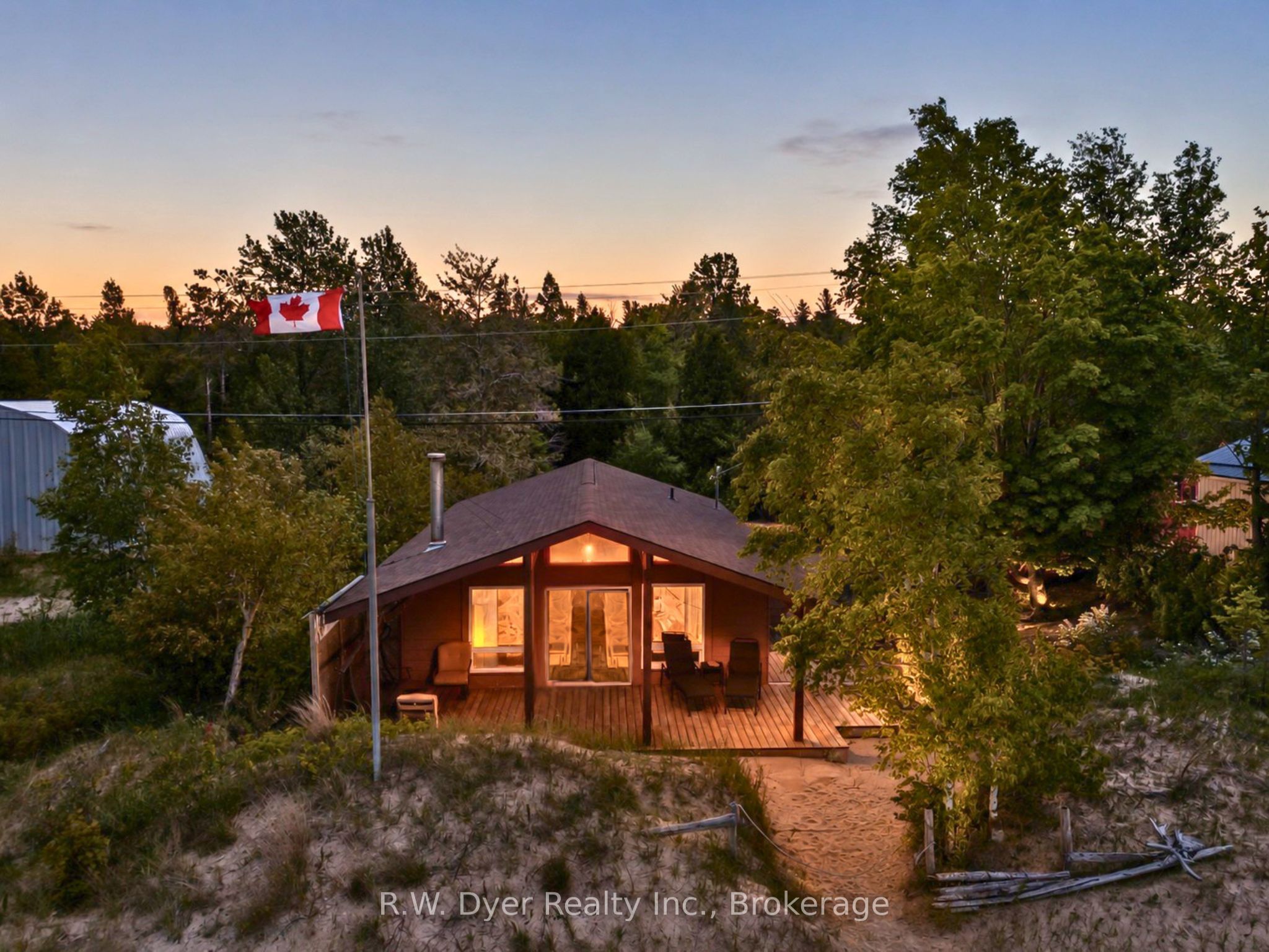 64 20th Street S, Native Leased Lands, ON N0H 2L0