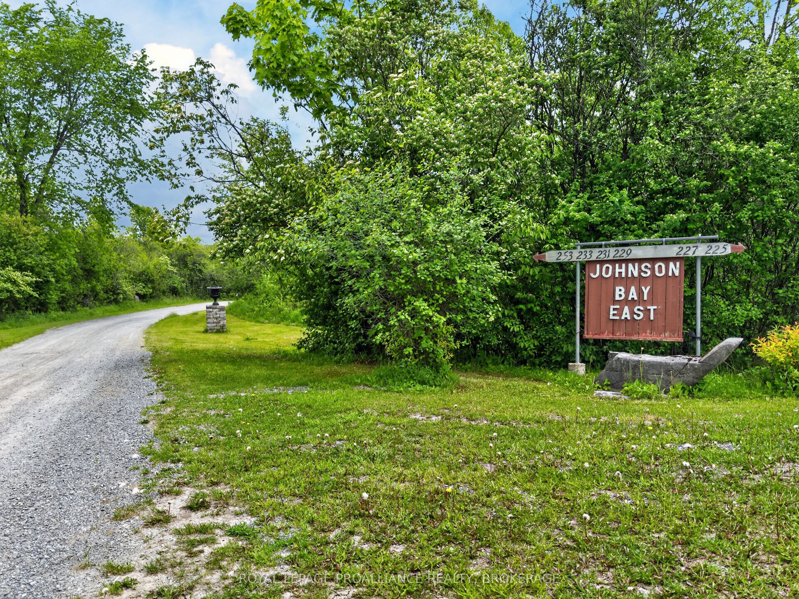 229 Johnson Bay Lane, Frontenac Islands, ON K7G 2V6 photo 5