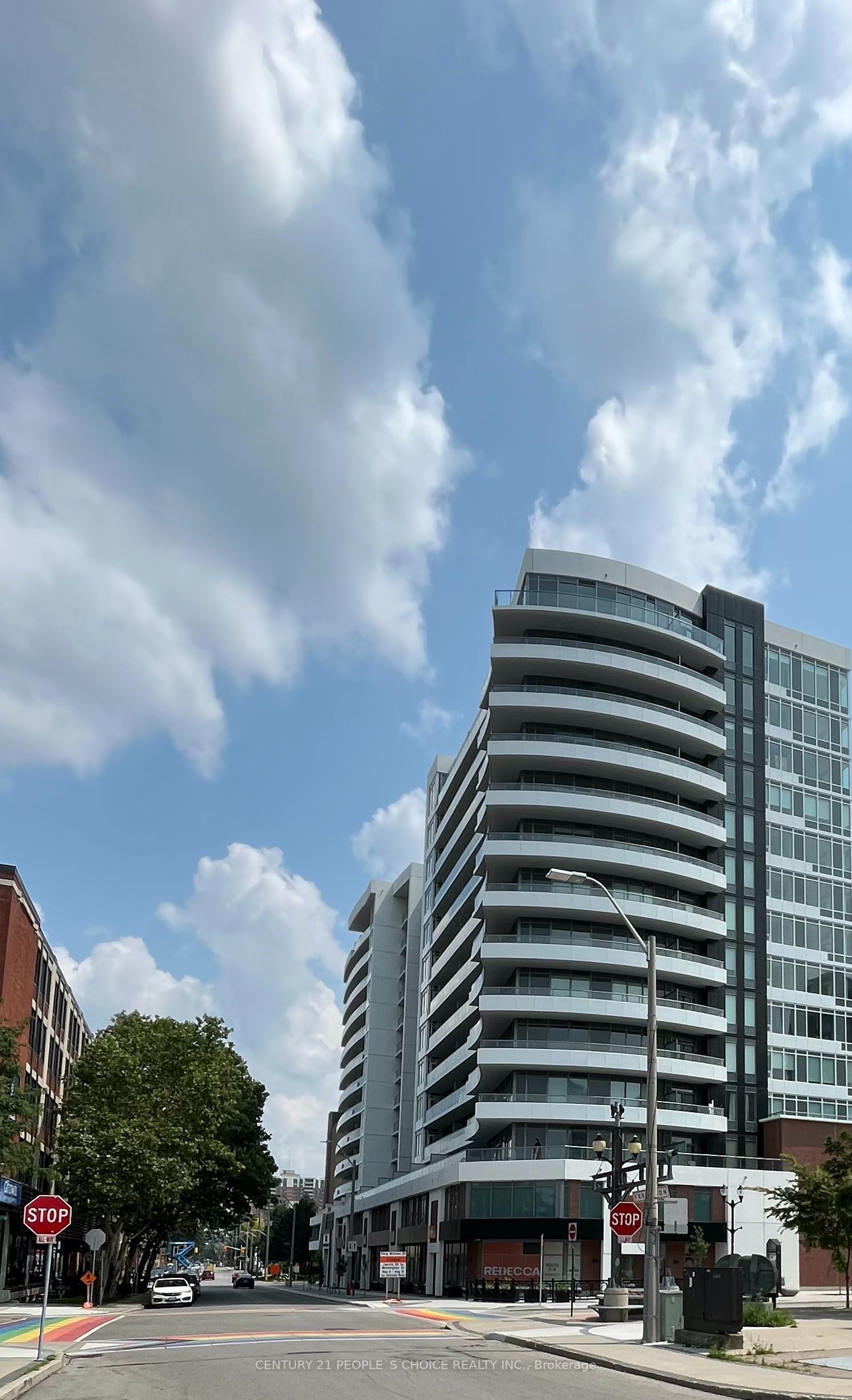 212 King William Street 1023, Hamilton, ON L8R 0A7