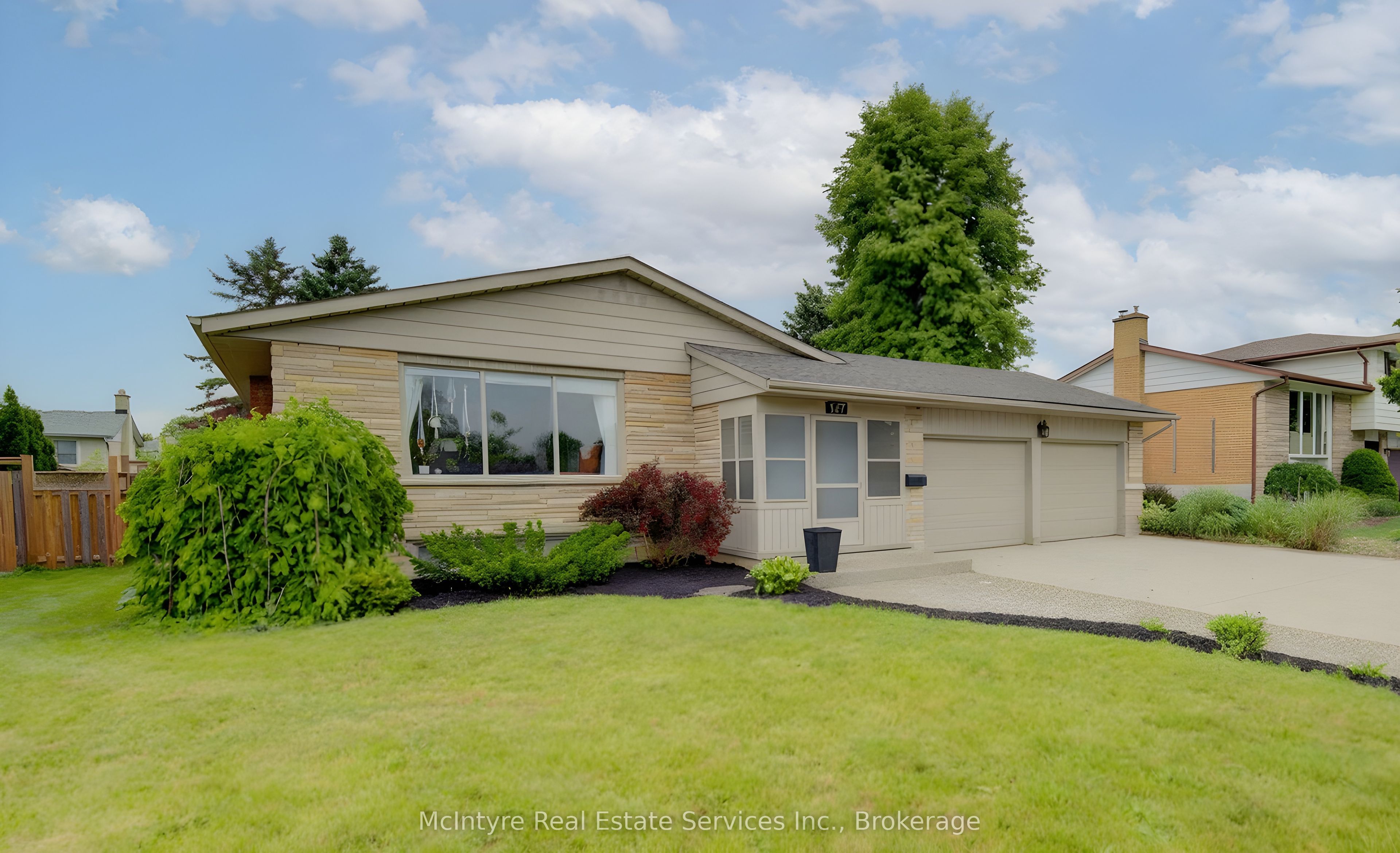 127 Strathcona Crescent, Kitchener, ON N2B 2W8 photo 5