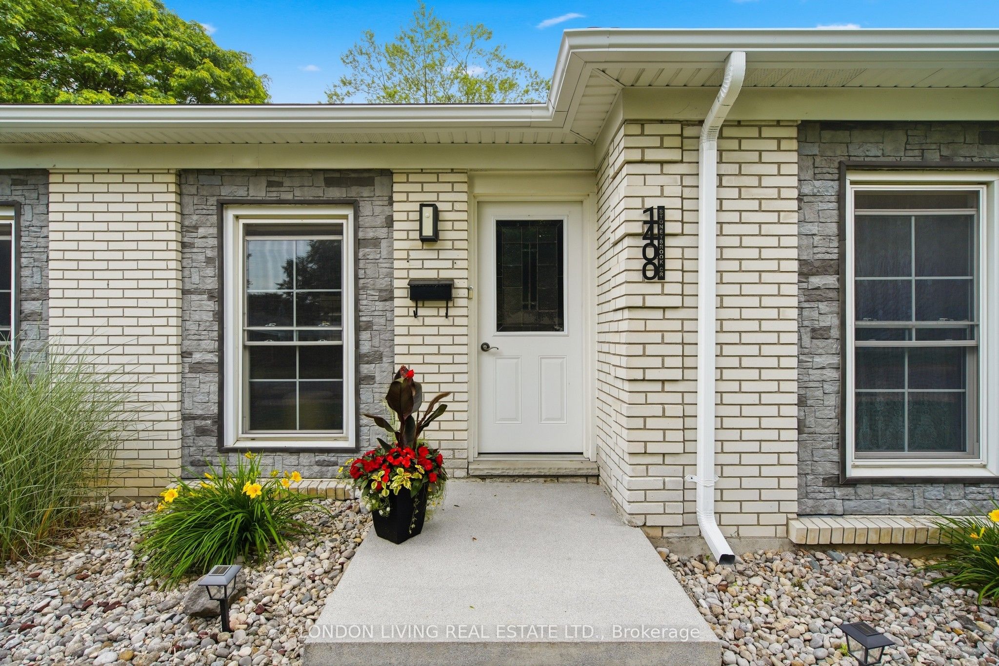 1400 Stoneybrook Crescent, London North, ON N5X 1C1 photo 5