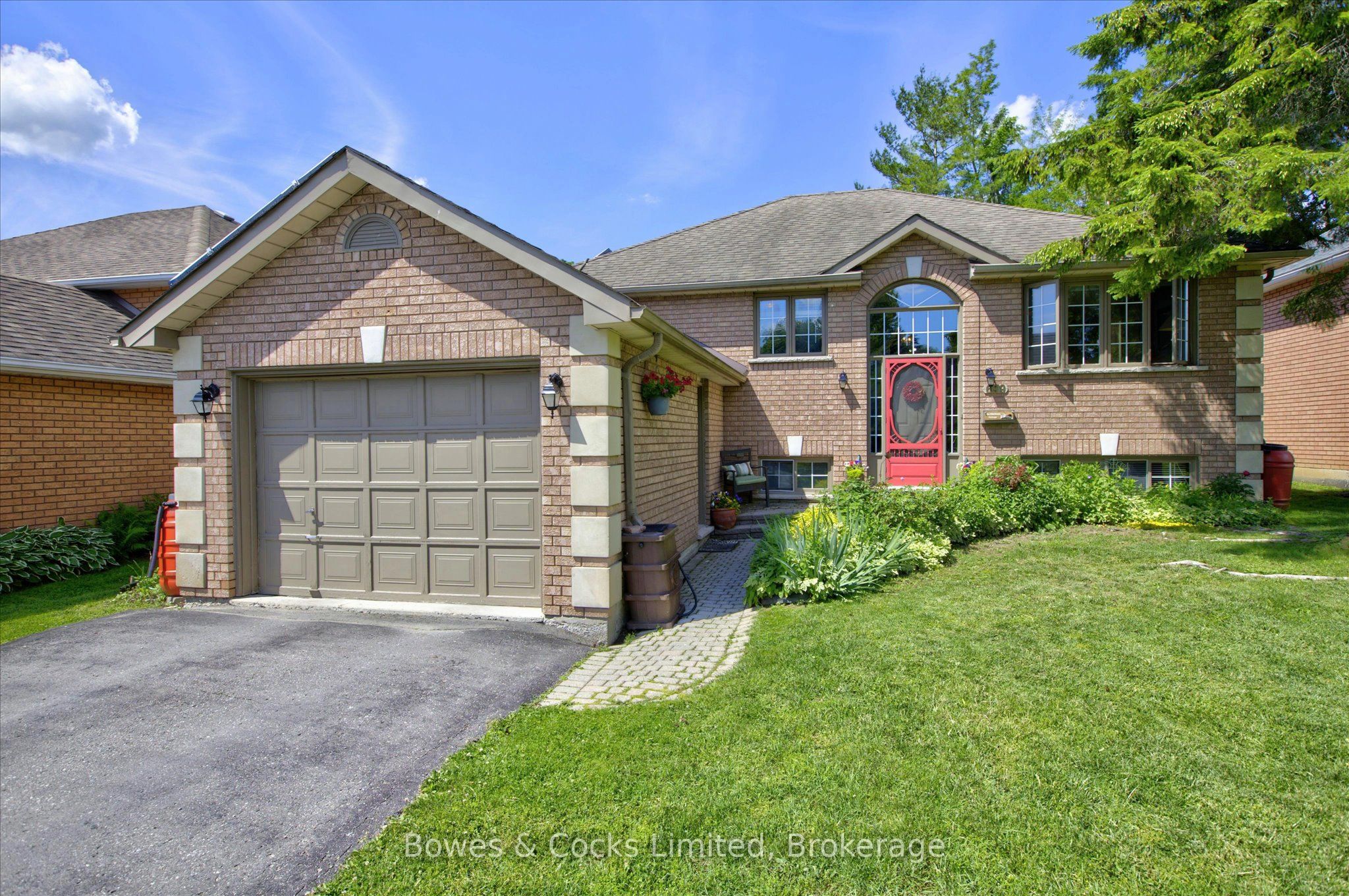 699 Fortye Drive, Peterborough, ON K9K 2G4 photo 2